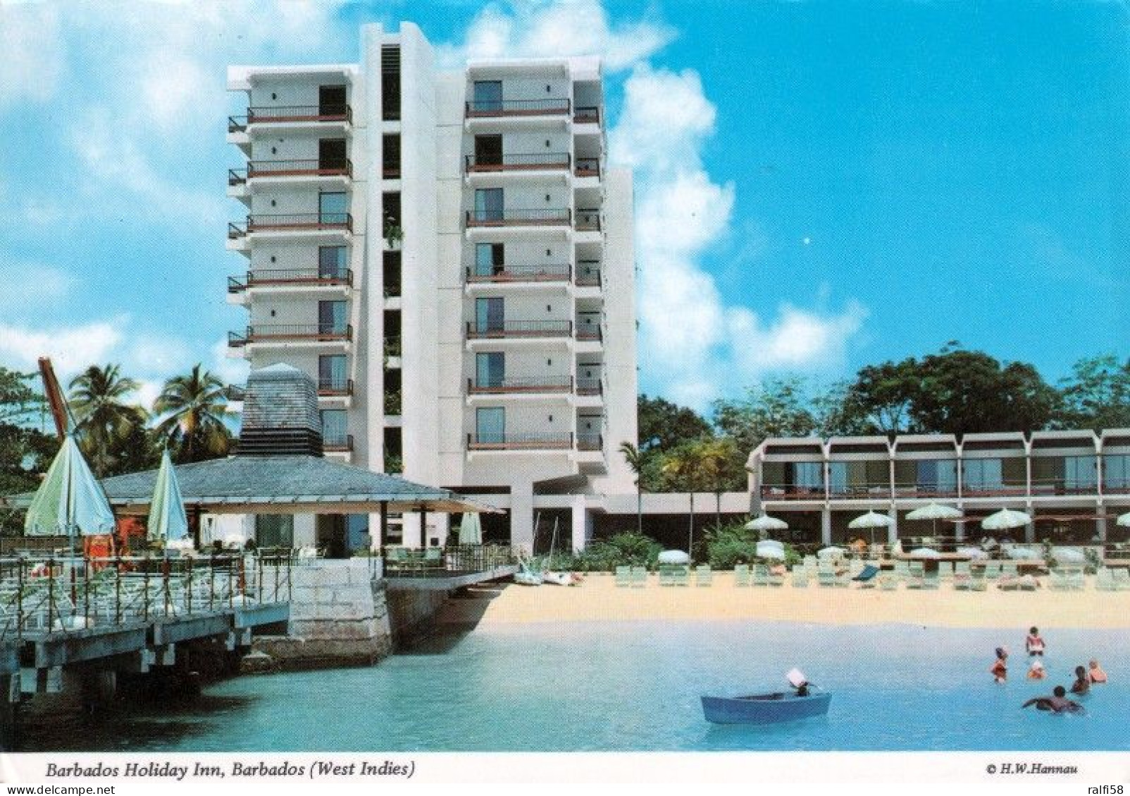 1 AK Barbados * Barbados Holiday Inn - Located On Carlise Bay Near Bridgetown * - Barbades