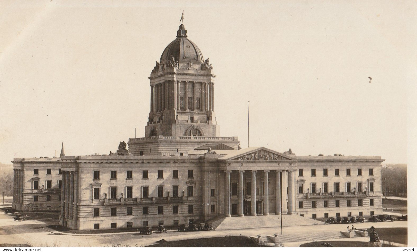 WINNIPEG - Parliament   Bulding - Winnipeg