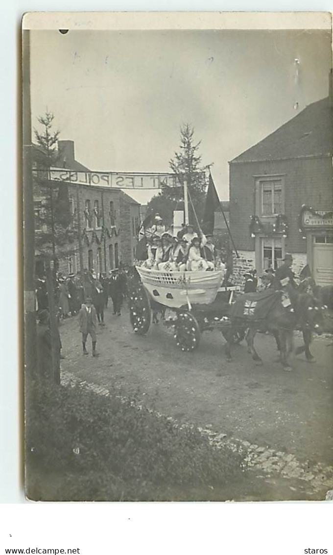 BERTRIX - RPPC - Fête Patriotique - Char En Forme De Bateau - Bertrix