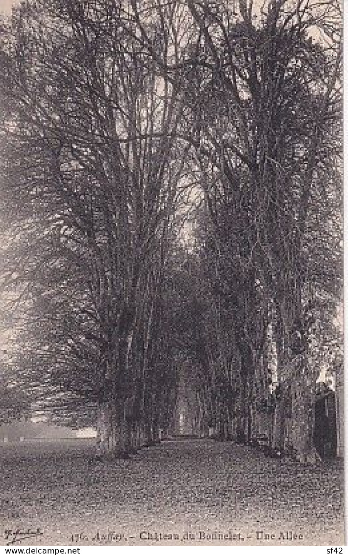 AUFFAY              CHATEAU DU BONNELET   UNE ALLEE              G MARCHAND     476 - Auffay