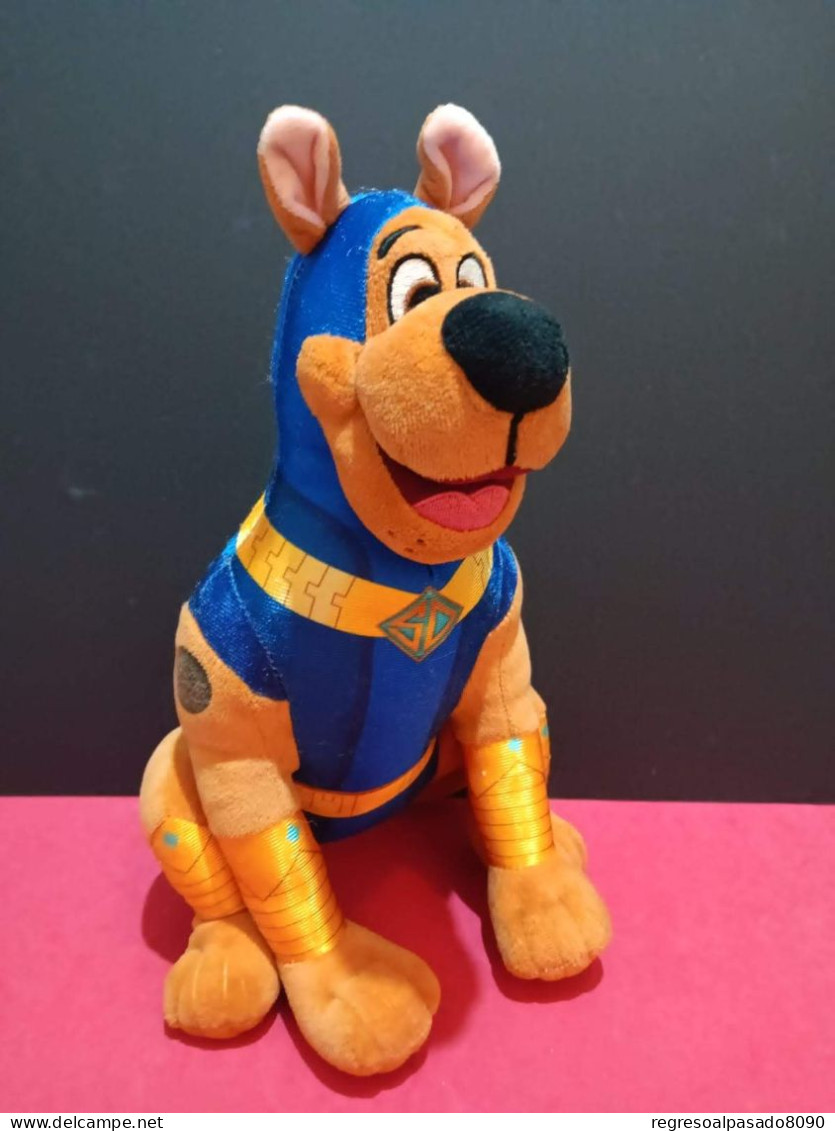 Peluche Scooby Doo Superheroe Hanna Barbera - Knuffels