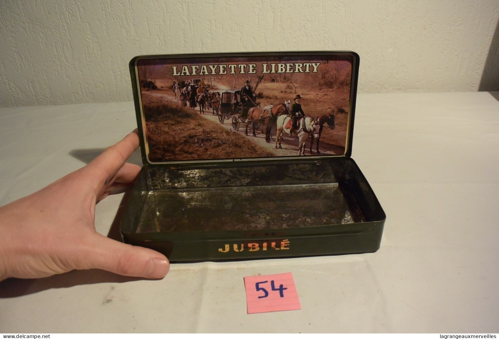 C54 Ancienne Boite En Métal Lafayette Liberty Jubile - Boîtes