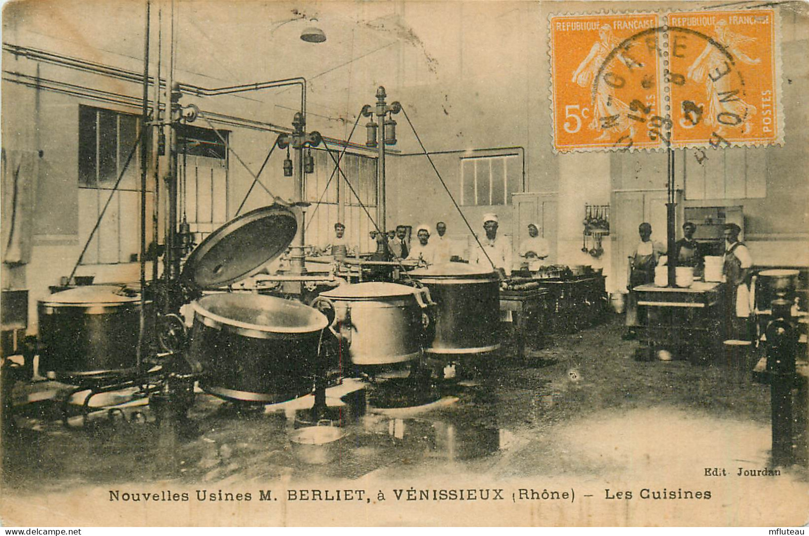 69* VENISSIEUX  Usines Berliet  Les Cuisines     RL35.0961 - Vénissieux