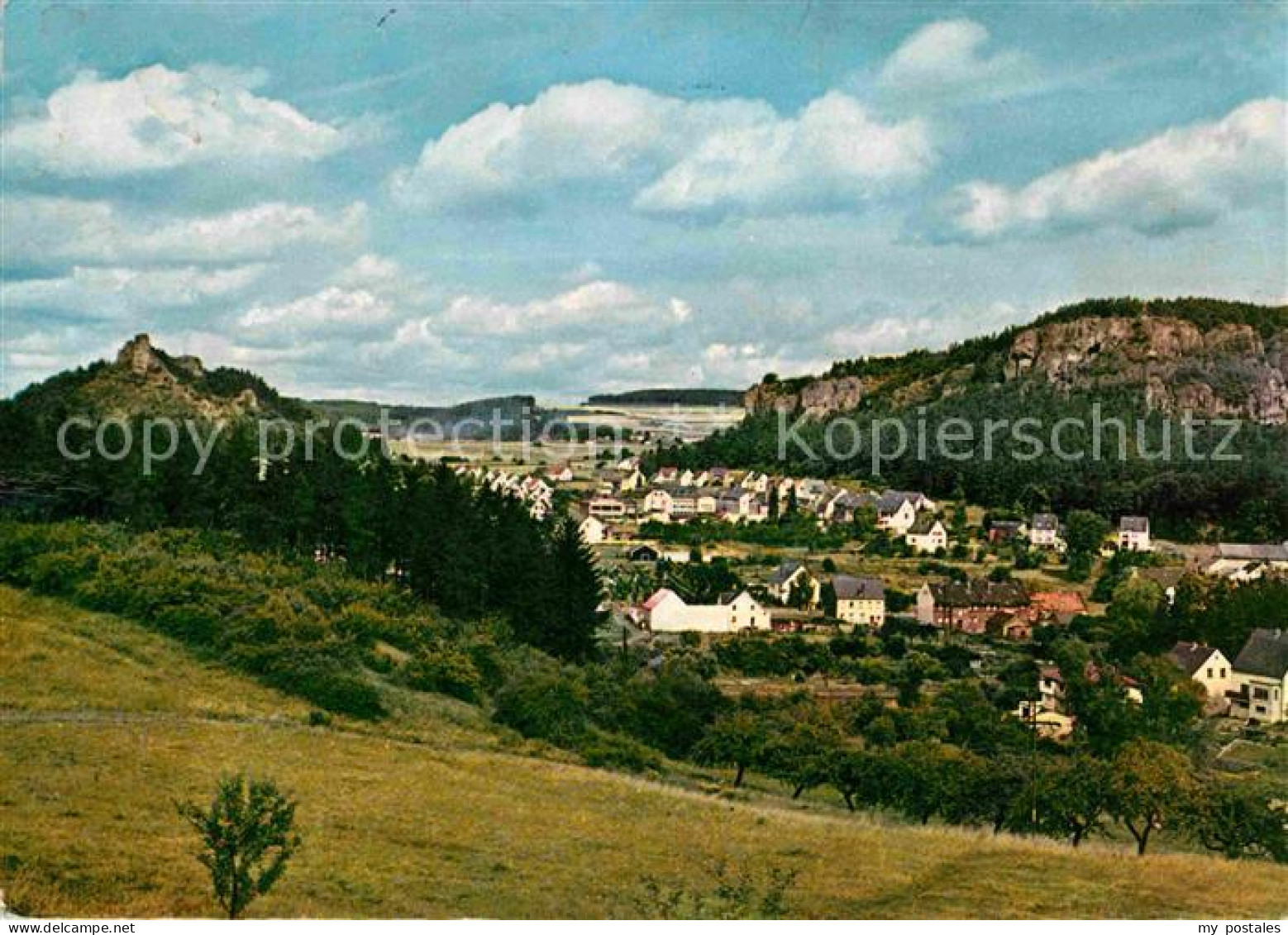 72662865 Gerolstein Panorama Stadt Der Mineralquellen Und Petrefakten In Der Eif - Gerolstein