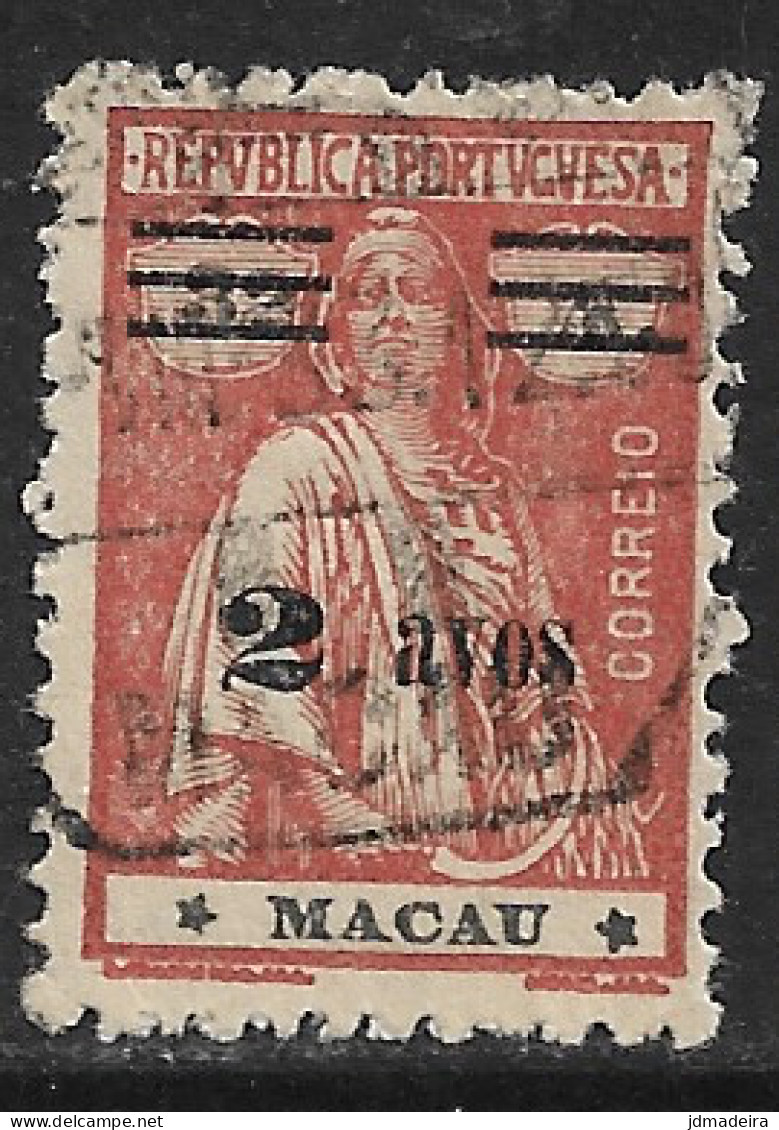 Macao Macau – 1931 Ceres Type Surcharged 2 Avos Over 32 Avos Used Stamp - Gebruikt