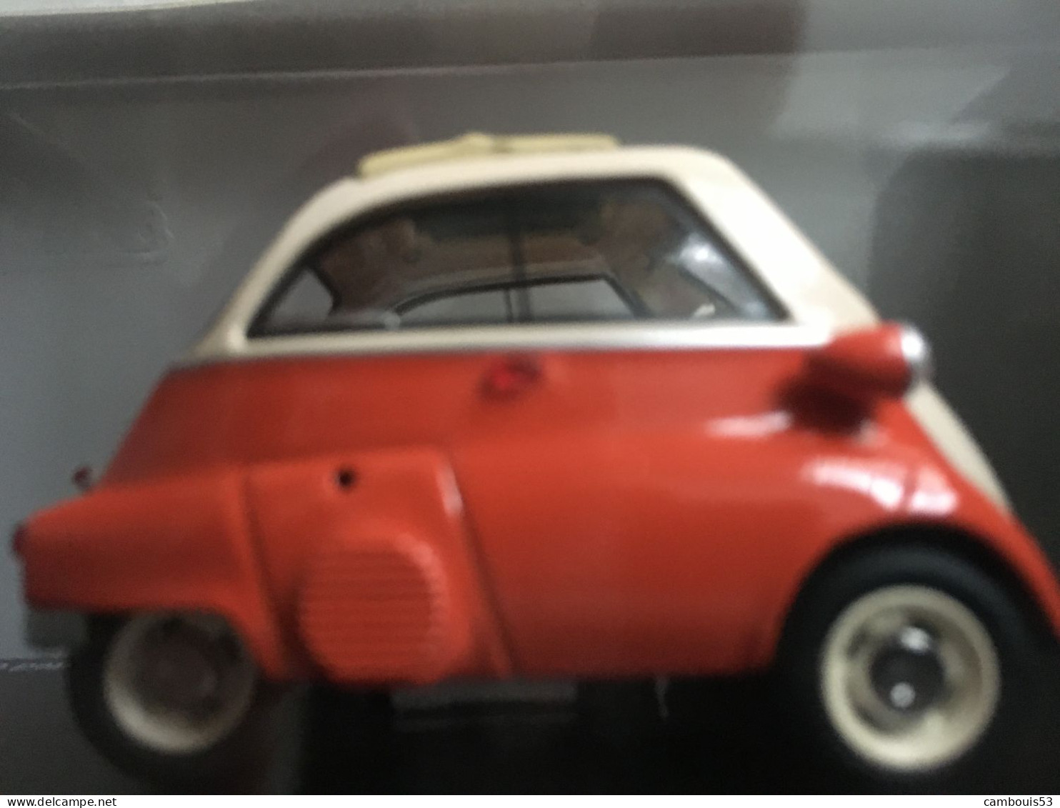 SCHUCO ISETTA BMW Au 1/43e - Schuco