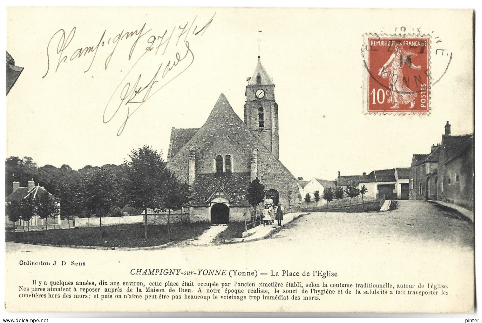 CHAMPIGNY SUR YONNE - La Place De L'Eglise - Champigny