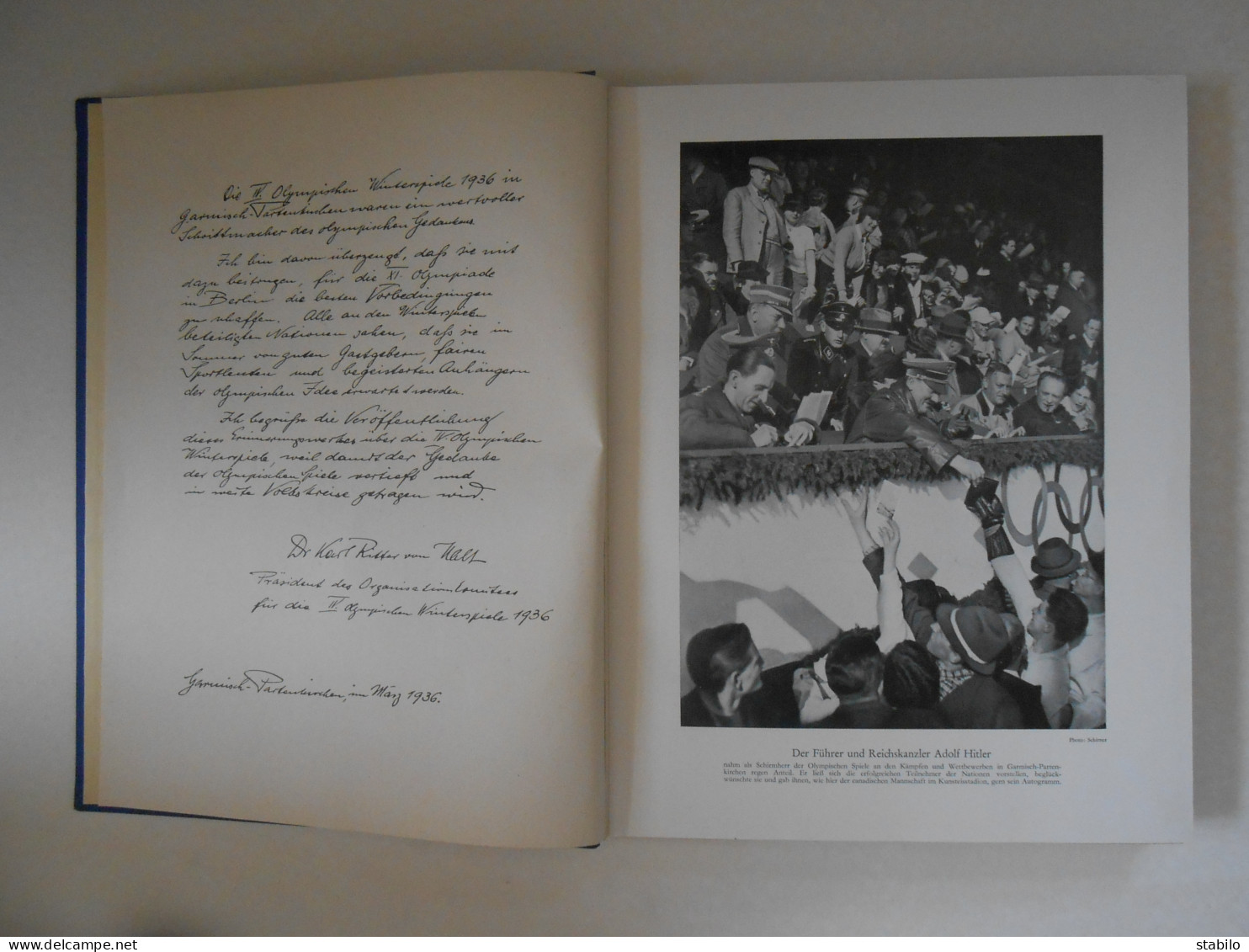 JEUX OLYMPIQUES DE 1936 A BERLIN - 2 LIVRES  TEXTES ET PHOTOS - Deportes