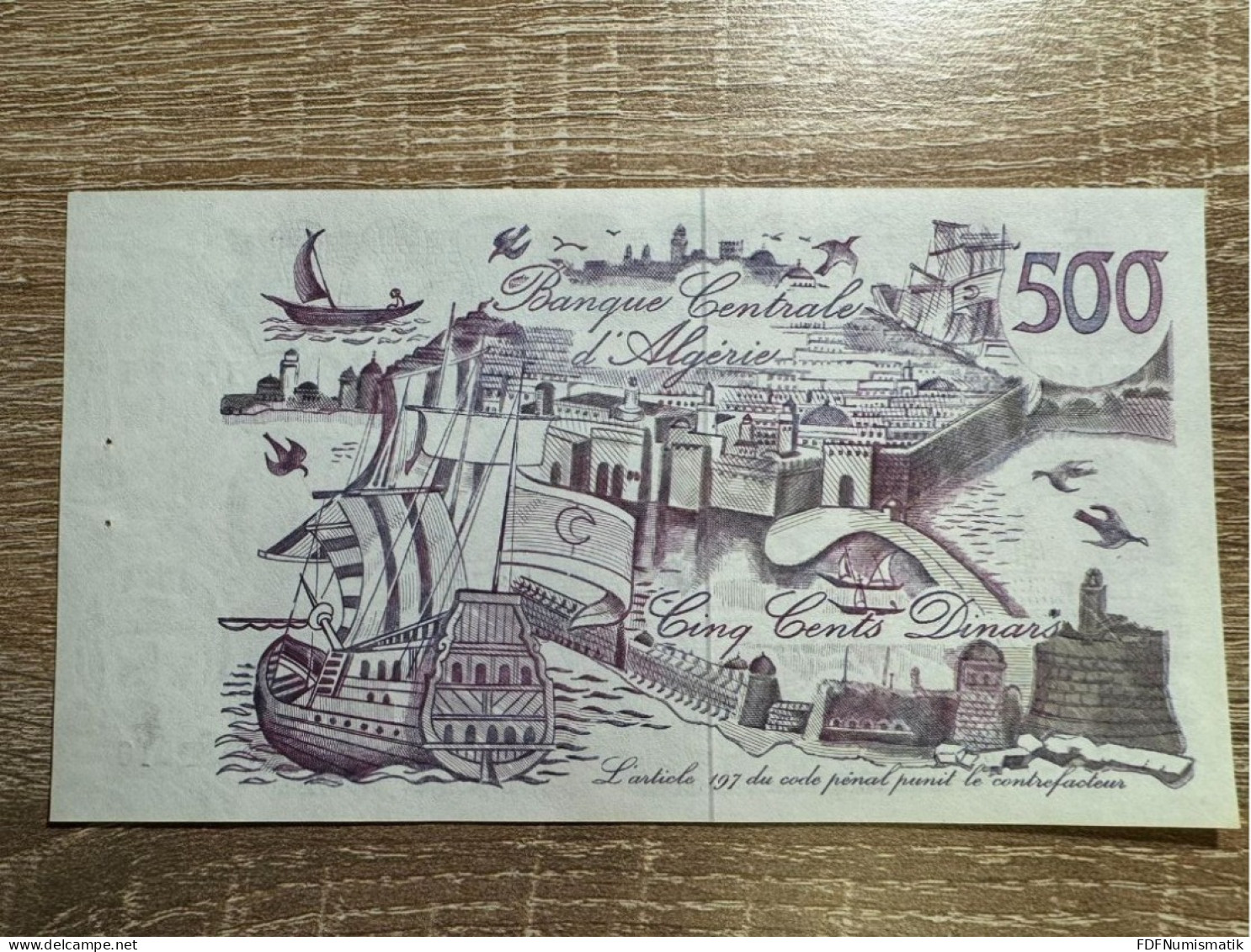 Algeria ，500 Dinars，1970，pick 129a，UNC - （with 2 Pinholes Otherwise Gem UNC），rare Note - Algérie