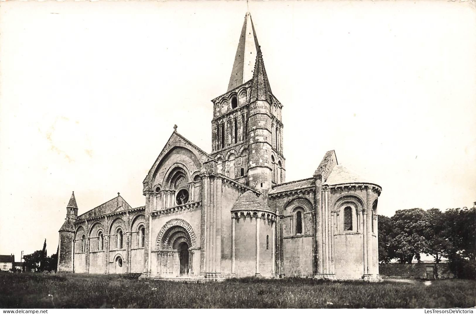 FRANCE - Aulnay De Saintonge - L'église Roamne XII ème Siècle - Vue Du Portrait Sud - Carte Postale Ancienne - Aulnay
