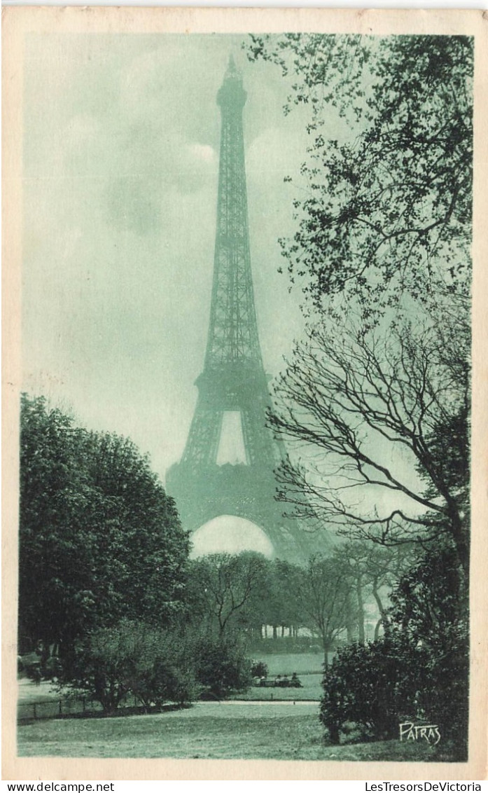 FRANCE - Paris - La Tour Eiffel Vue Du Jardin Du Trocadéro - Les Jolis Coins De Paris - Carte Postale Ancienne - Eiffelturm