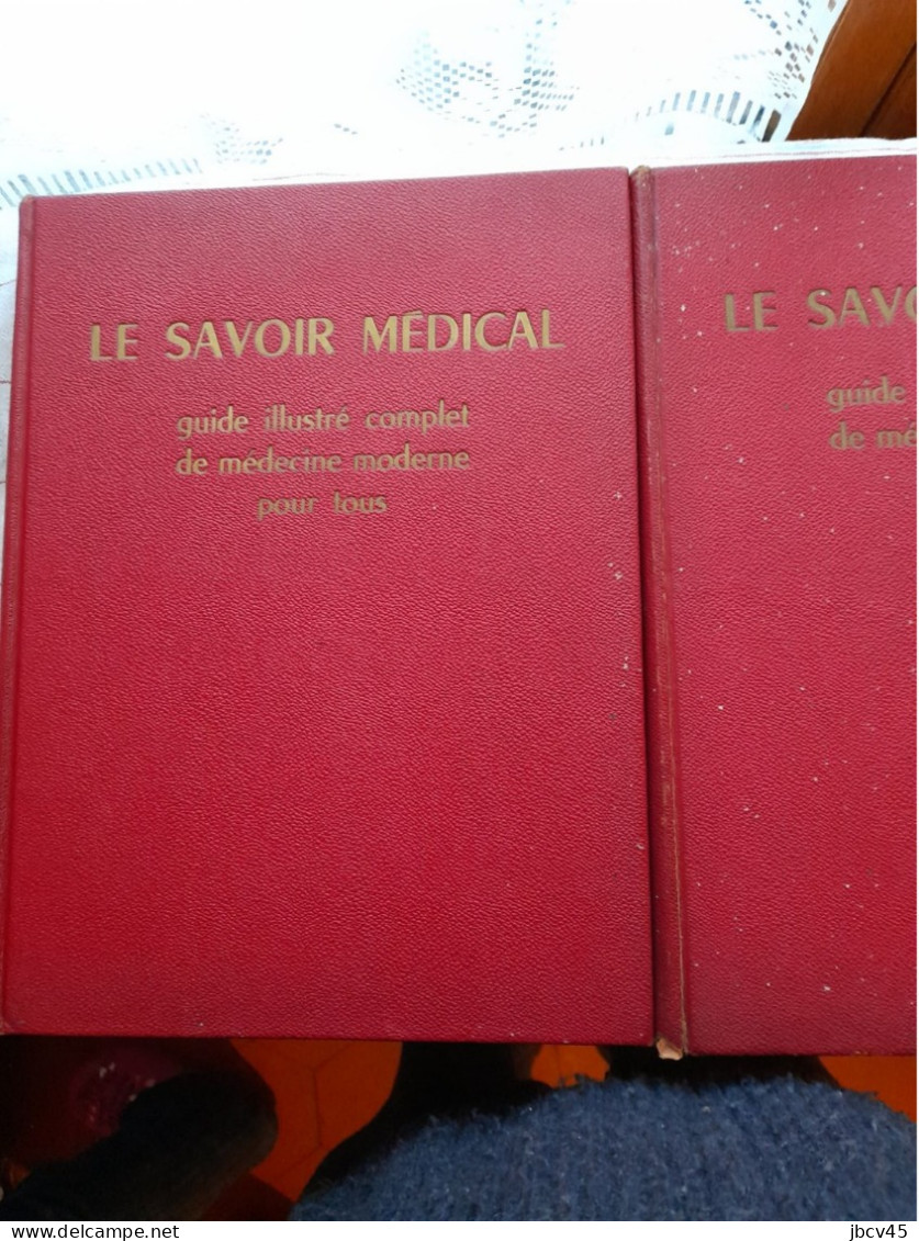 LE SAVOIR MEDICAL GUIDE ILLUSTRE COMPLET DE MEDECINE MODERNE  POUR TOUS  2 TOMES  1965 - Dictionnaires