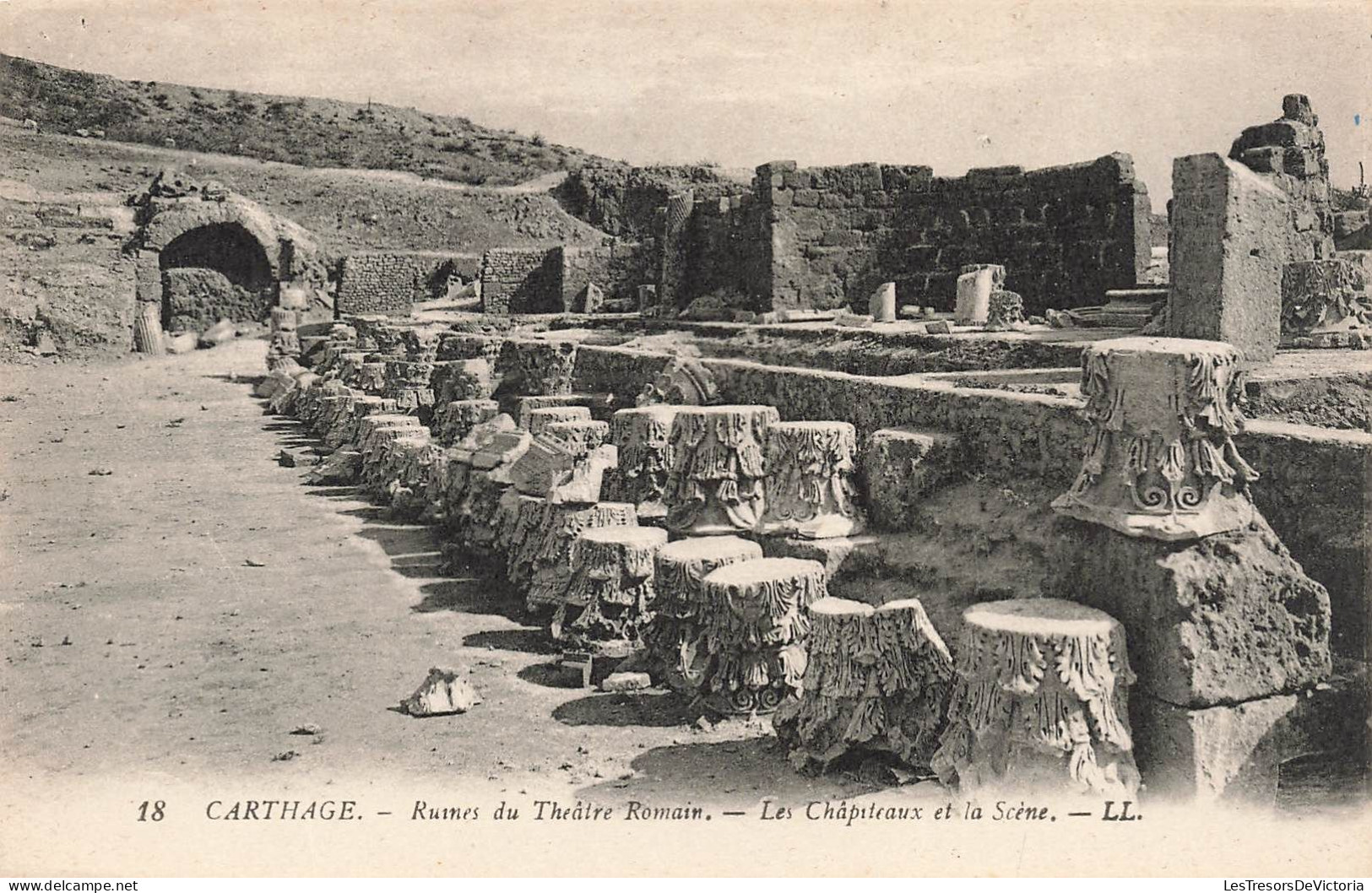 TUNISIE - Carthage - Runes Du Théâtre Romain - Les Châpiteaux Et La Scène - LL - Carte Postale Ancienne - Tunisie