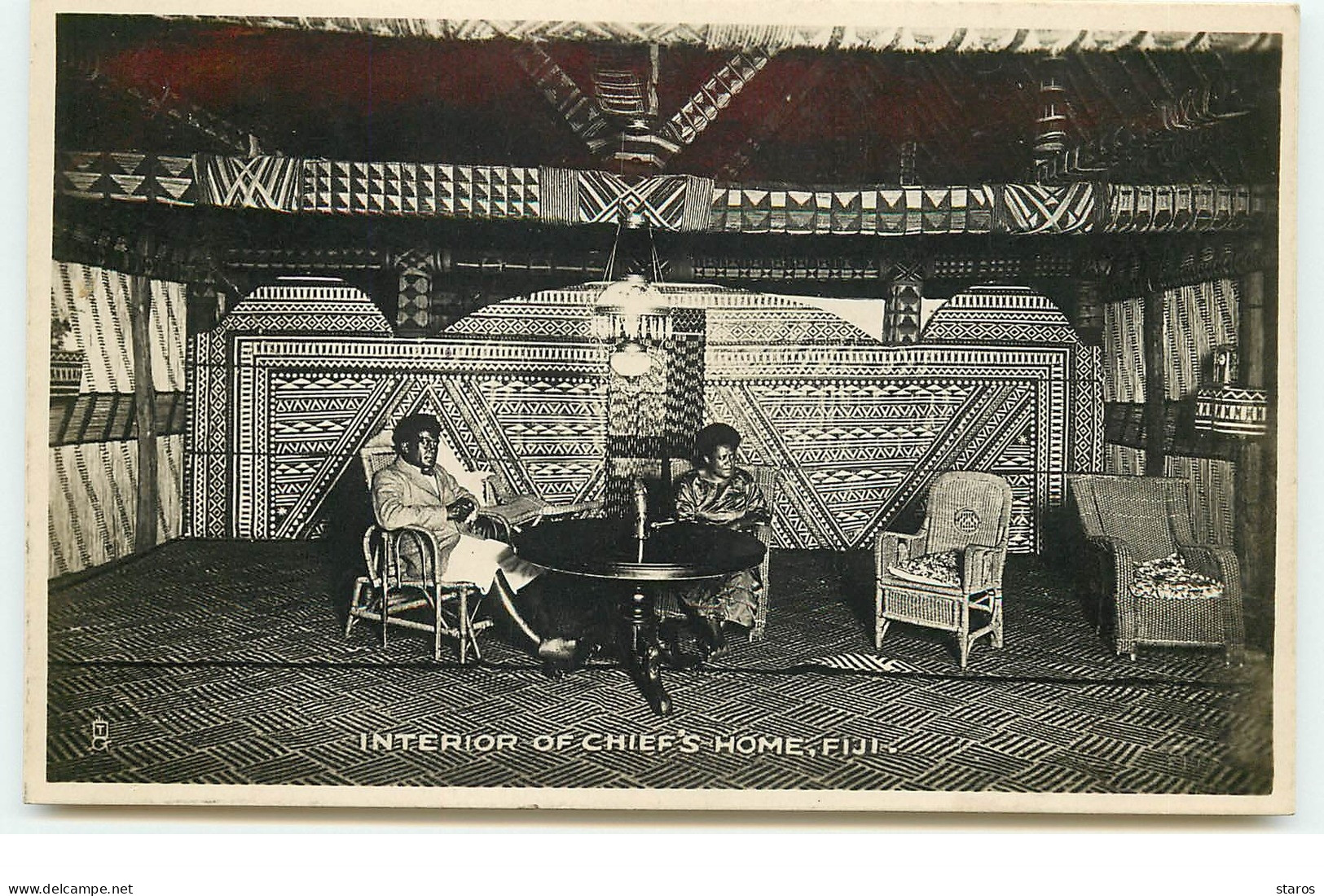 Fidji - Interior Of Chief's Home - Fidji