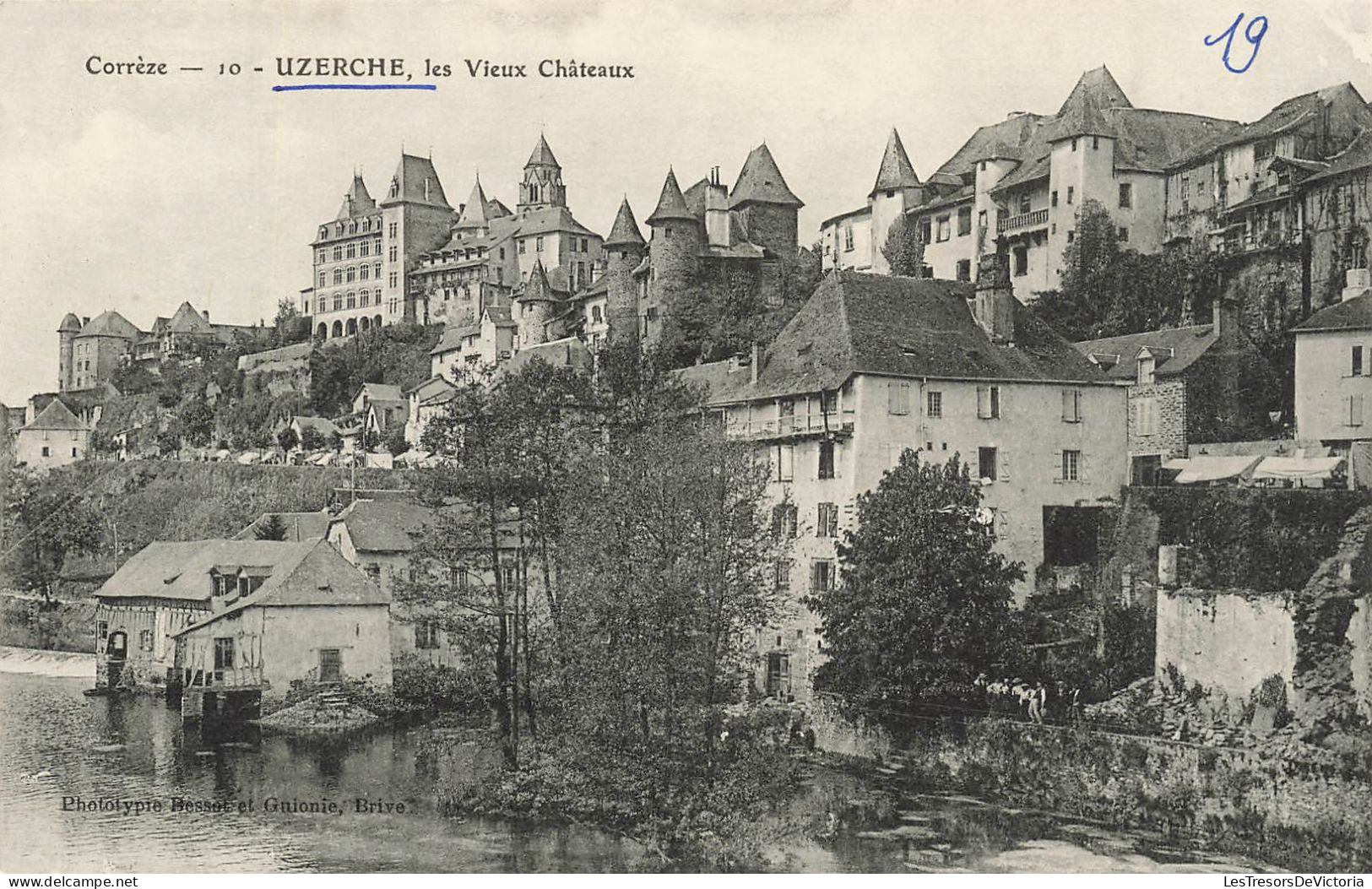 FRANCE - Corrèze - Uzerche - Vue Générale De Loin Des Vieux Châteaux - Carte Postale Ancienne - Uzerche