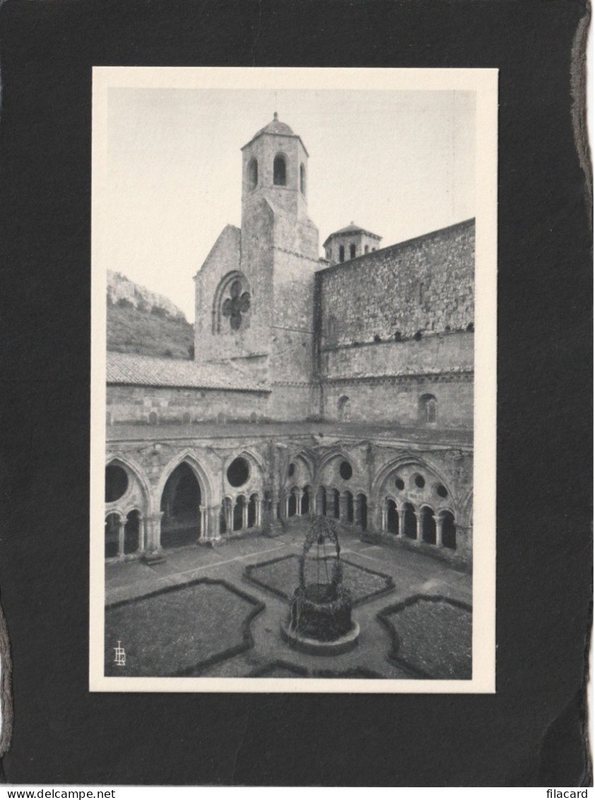 127170      Francia,  Abbaye  De  Fontfroide,  XIIe-XIIIe  S.,  Le Cloitre,  Cour Centrale  Et  Clocher,  NV - Languedoc-Roussillon