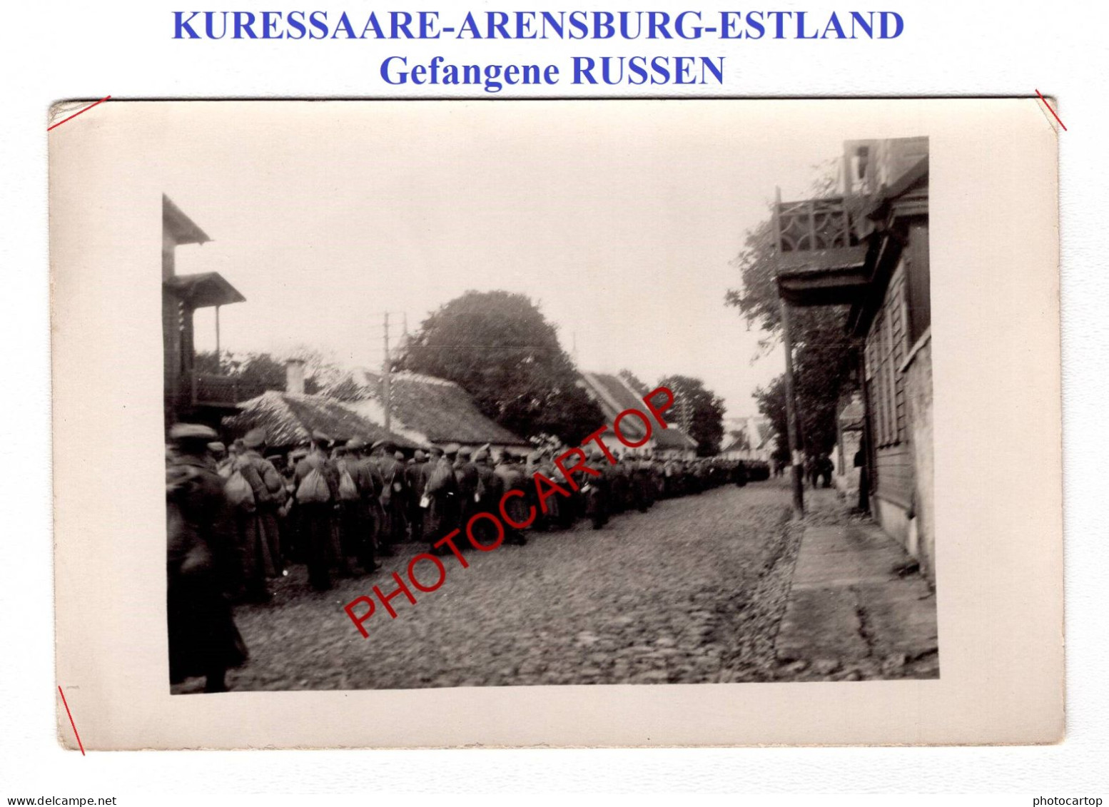 KURESSAARE-ARENSBURG-Prisonniers-Gefangene RUSSEN-CARTE PHOTO Allemande-GUERRE-14-18-1 WK-Militaria-ÖSEL-ESTLAND- - Estonia