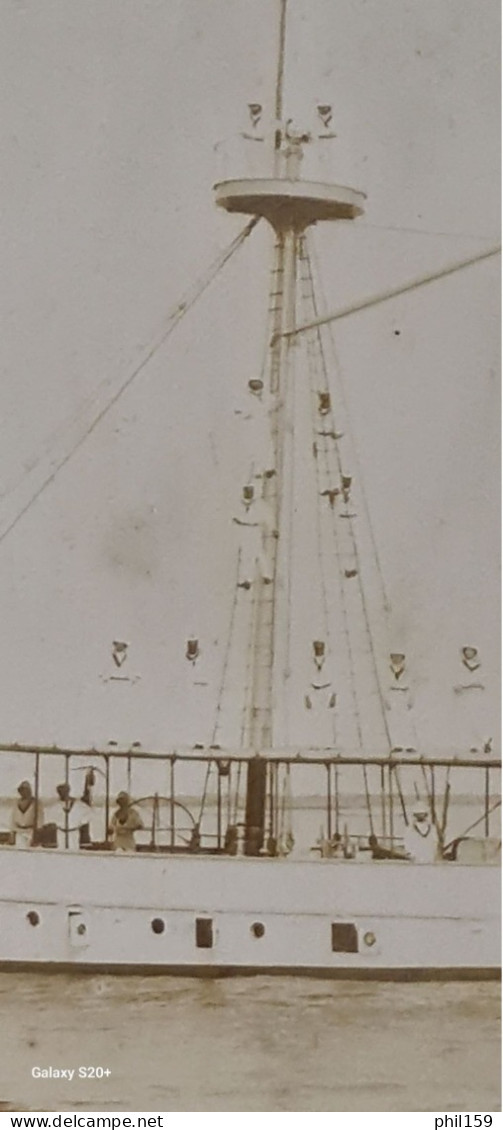 Superbe Photographie De L'USS Ashuelot, Canonnière Américaine Dans Les Eaux Japonaises Vers 1875 - Barcos