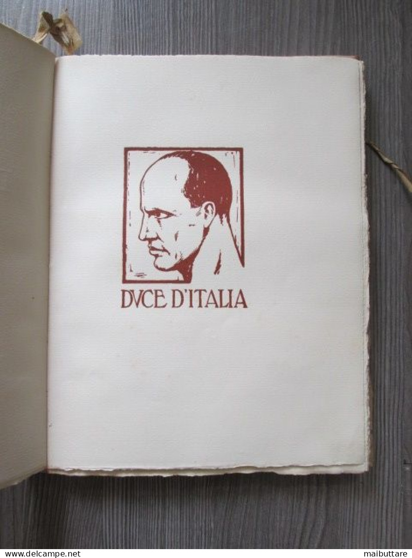 Libro Sckem Gremigni Duce D' Italia Per La Giovinezza Delle Scuole. Pagg.119 + Copertina Anno 1927 - Oorlog 1939-45