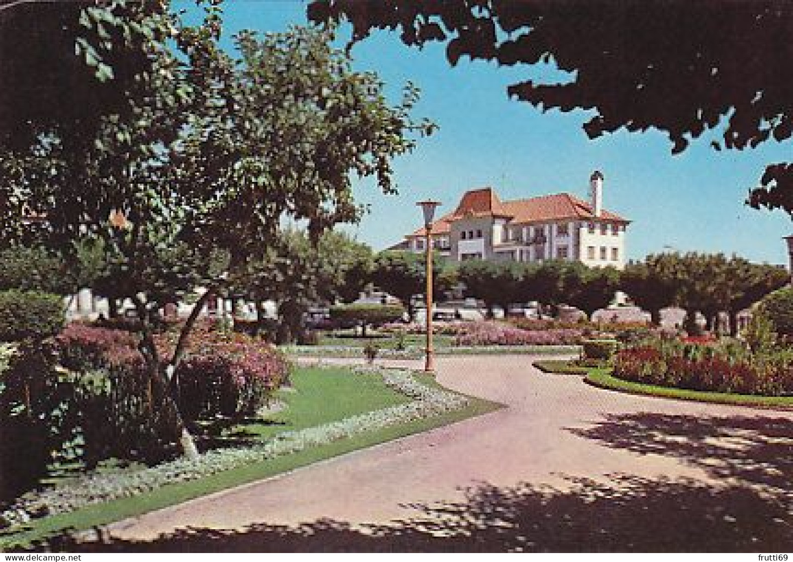 AK 203079 PORTUGAL - Guarda - Garden Of José De Lemos And Tourism Hotel - Guarda