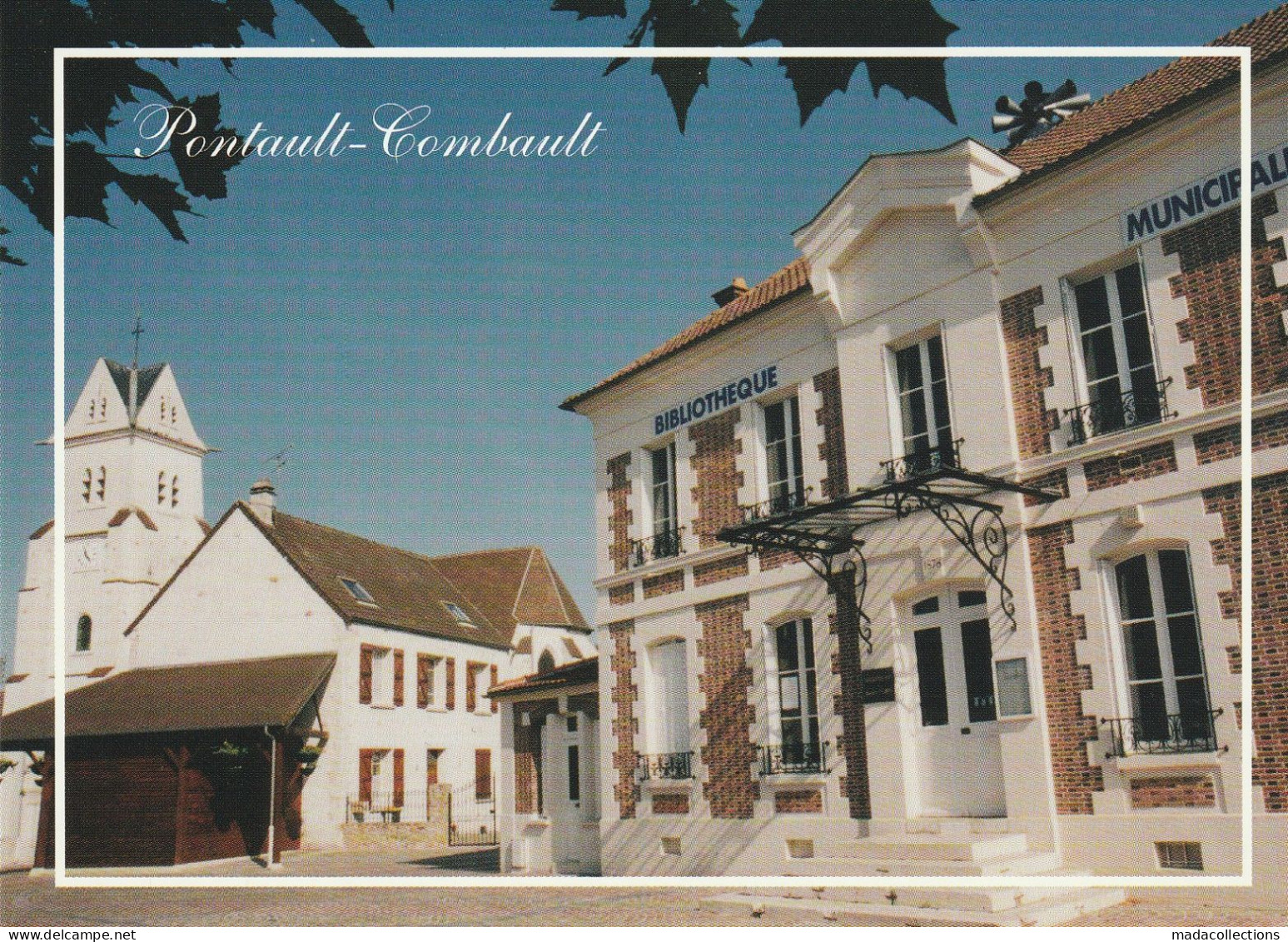 Pontault Combault (77 - Seine Et Marne)  La Bibliothèque Municipale - Pontault Combault