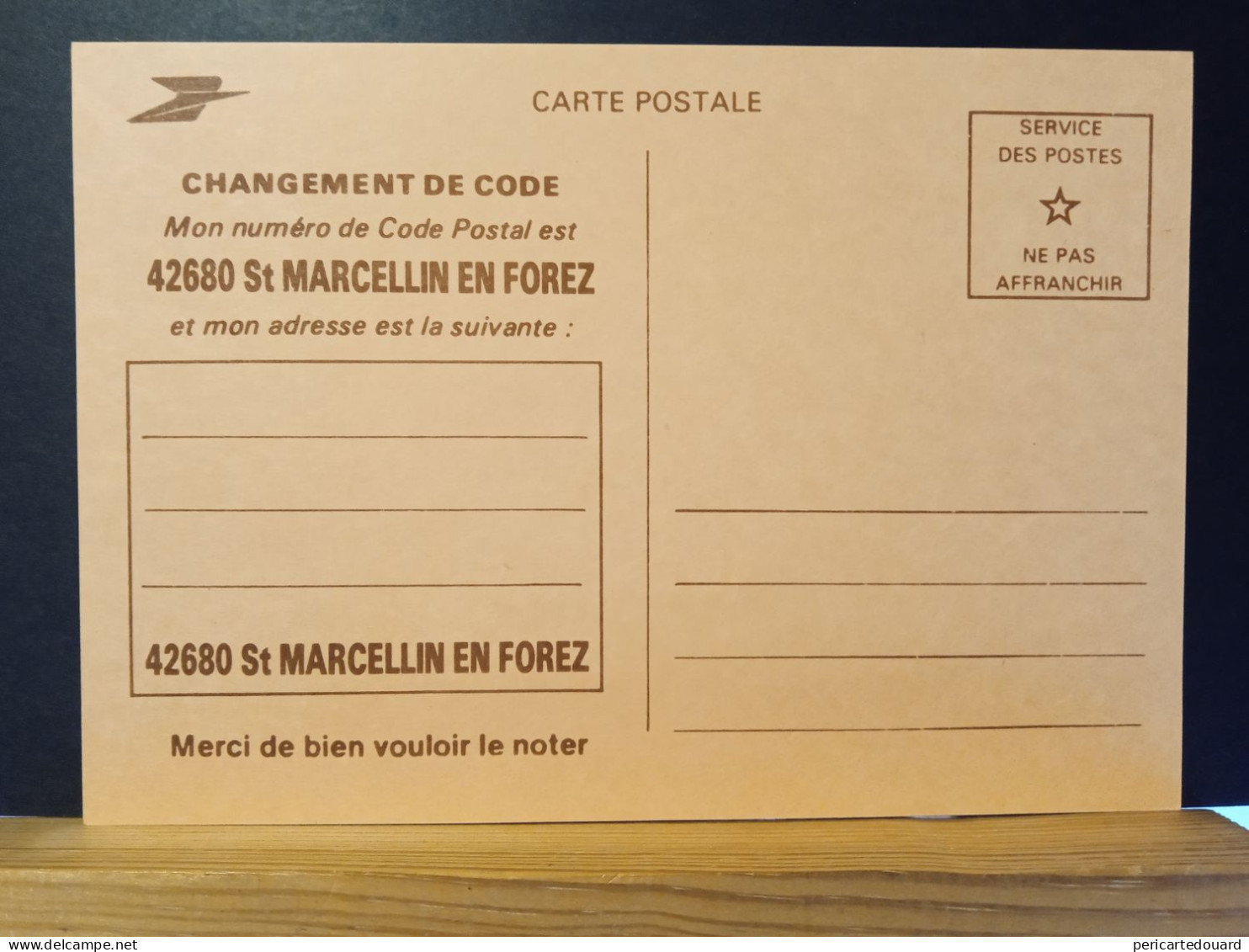 Code Postal. Carte Postale Saumon, En Franchise Pour Le  42680 St MARCELLIN EN FOREZ. Neuve - Briefe U. Dokumente