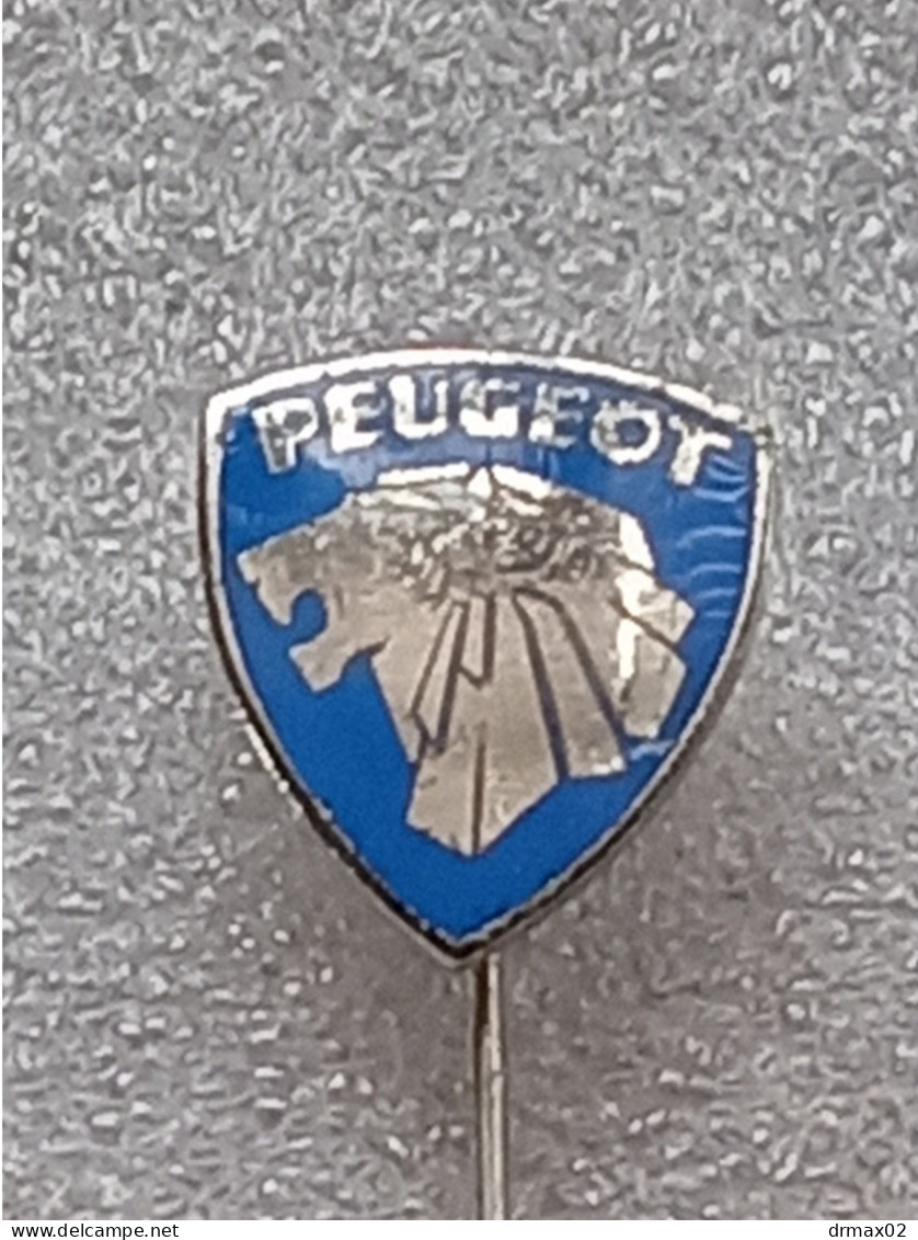 PEUGEOT Auto Moto CLUB YUGOSLAVIA / Car OLD LOGO Voiture - Vintage ENAMEL Pin Badge IKOM - Peugeot