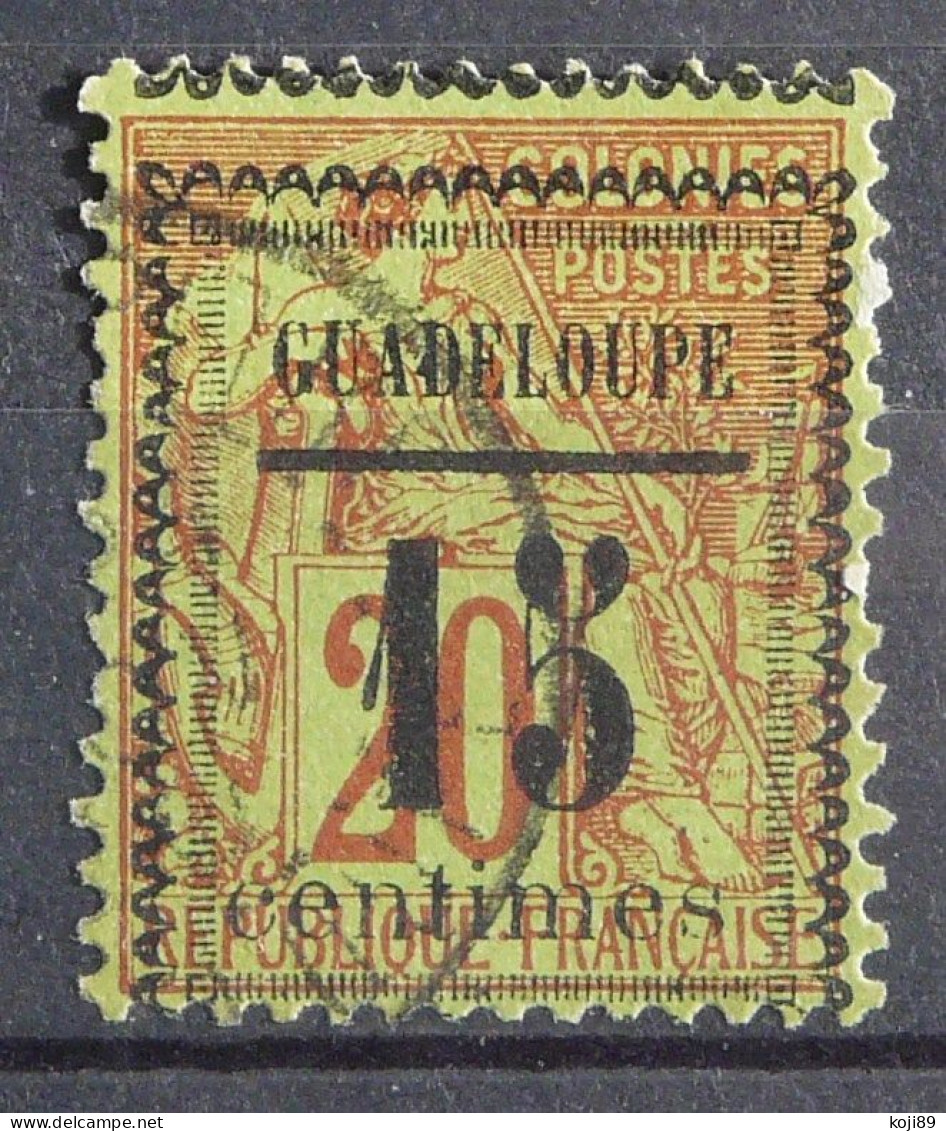 GUADELOUPE  -  N° 8  III  C    -  Oblitéré   -   TTB  -  Variété - Andere & Zonder Classificatie