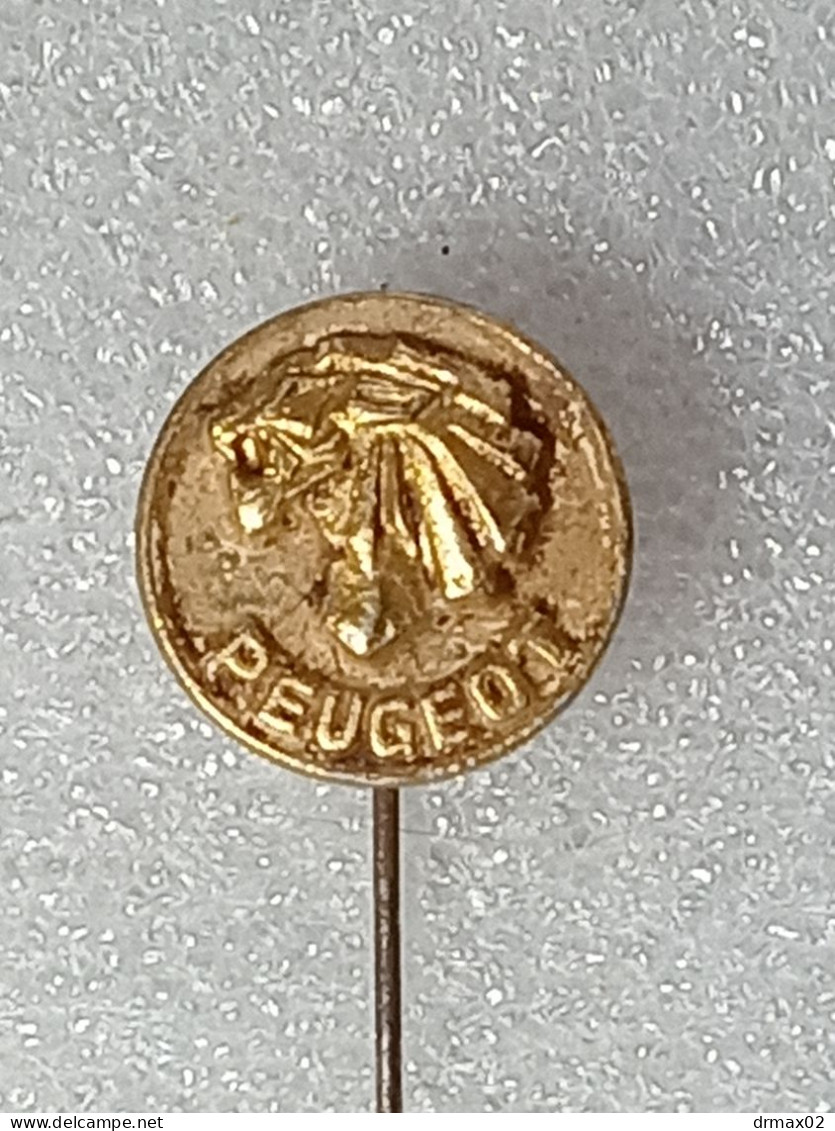 PEUGEOT Auto Moto CLUB YUGOSLAVIA / Car OLD LOGO Voiture - Vintage Pin Badge ERROR PIN - Peugeot