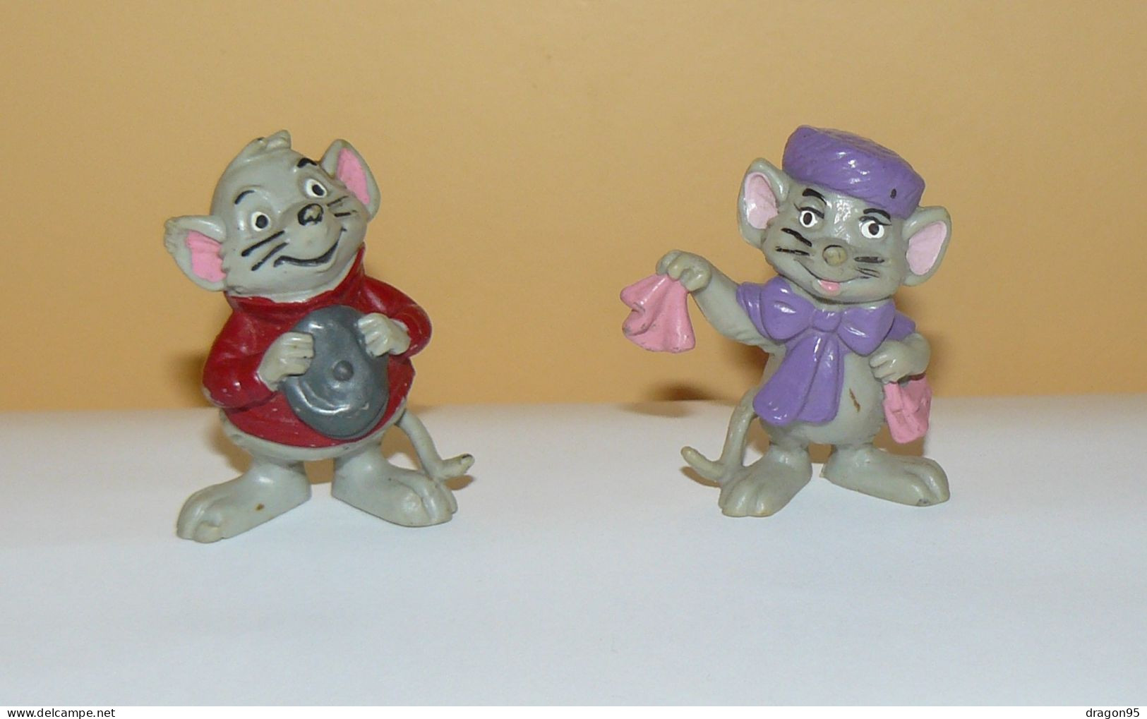 Lot De 2 Figurines Bernard Et Bianca Vintage Peinte à La Main - Bullyland - Disney