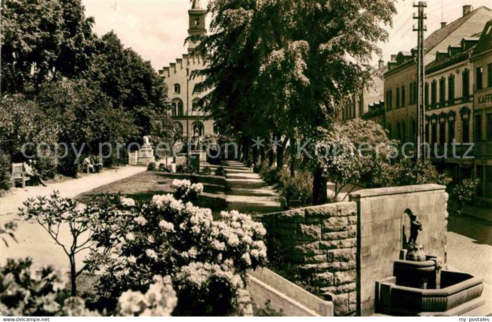 72728709 Markneukirchen Ernst Thaelmann Platz Brunnen Musikstadt Markneukirchen - Markneukirchen