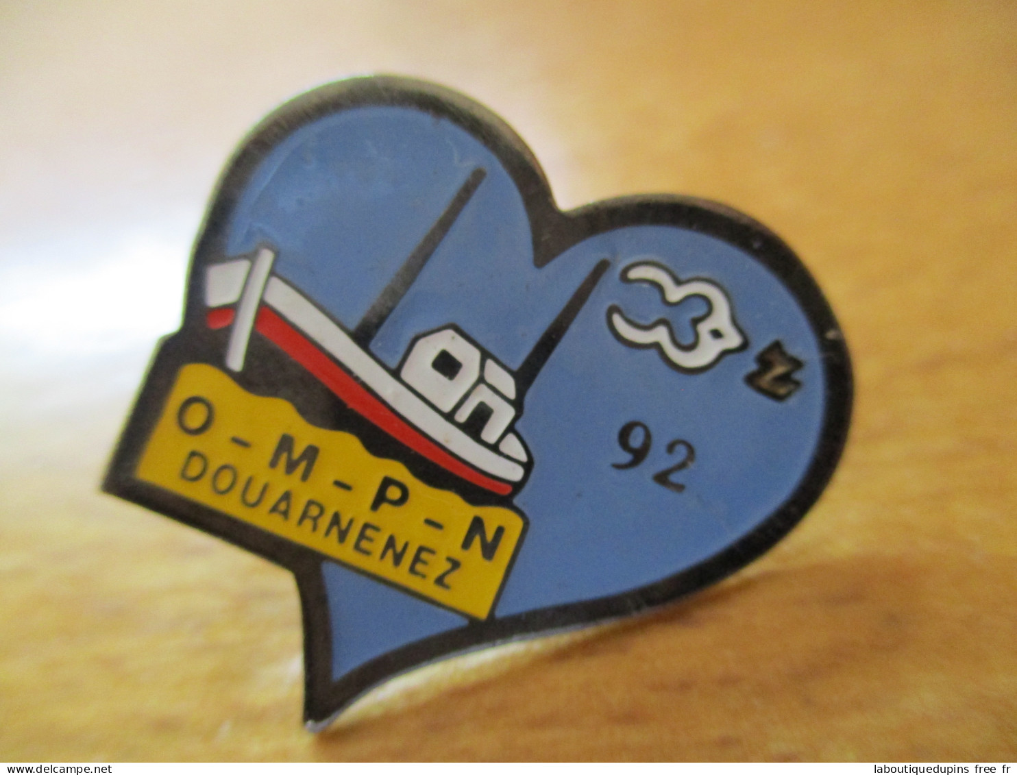 Pin's Lot 005 -- Ompn Douarnenez -- Dernier Vendu 09/2022 - Polizia