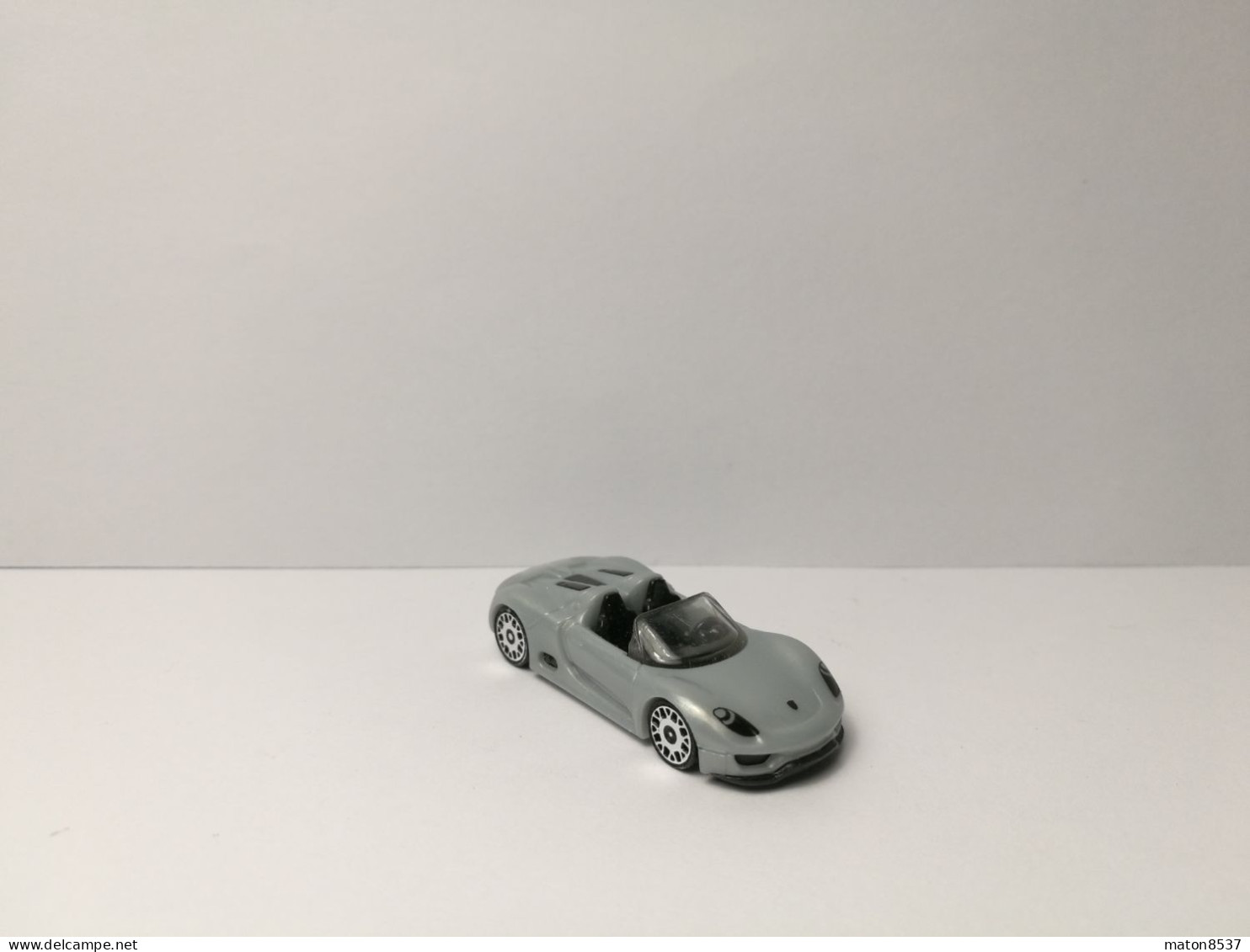 Kinder : MPG TR041  Porsche Sonderedition 2012 - 918 Spyder - Montabili