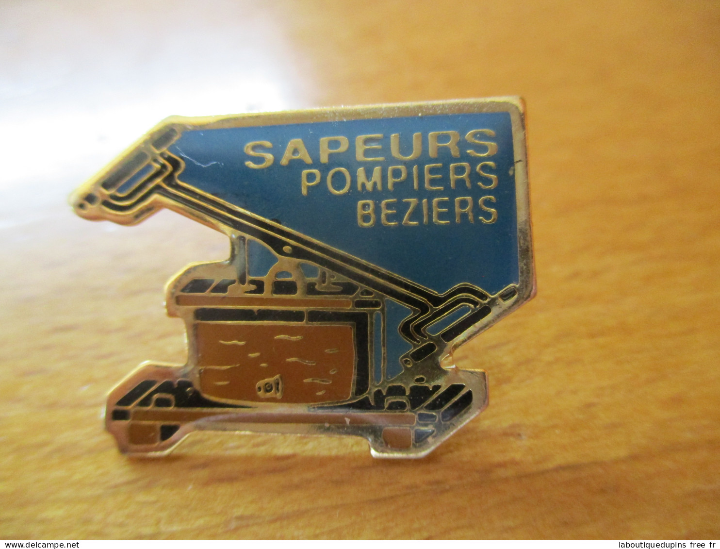 Pin's Lot 005 -- Pompiers Beziers  -- Dernier Vendu 09/2021 - Bomberos