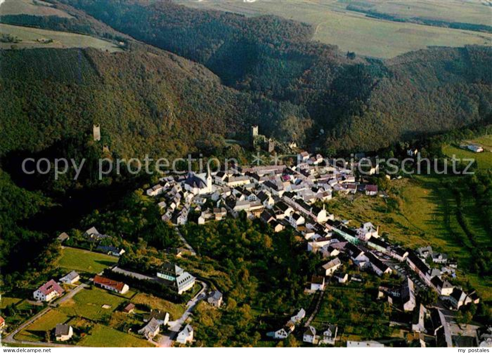 72719064 Manderscheid Eifel Fliegeraufnahme Manderscheid - Manderscheid