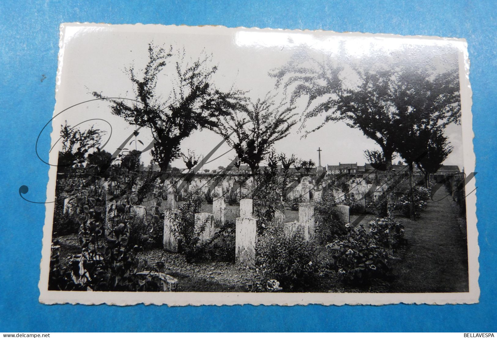 Reningelst English Military Cemetery U.K. Soldiers - War 1914-18