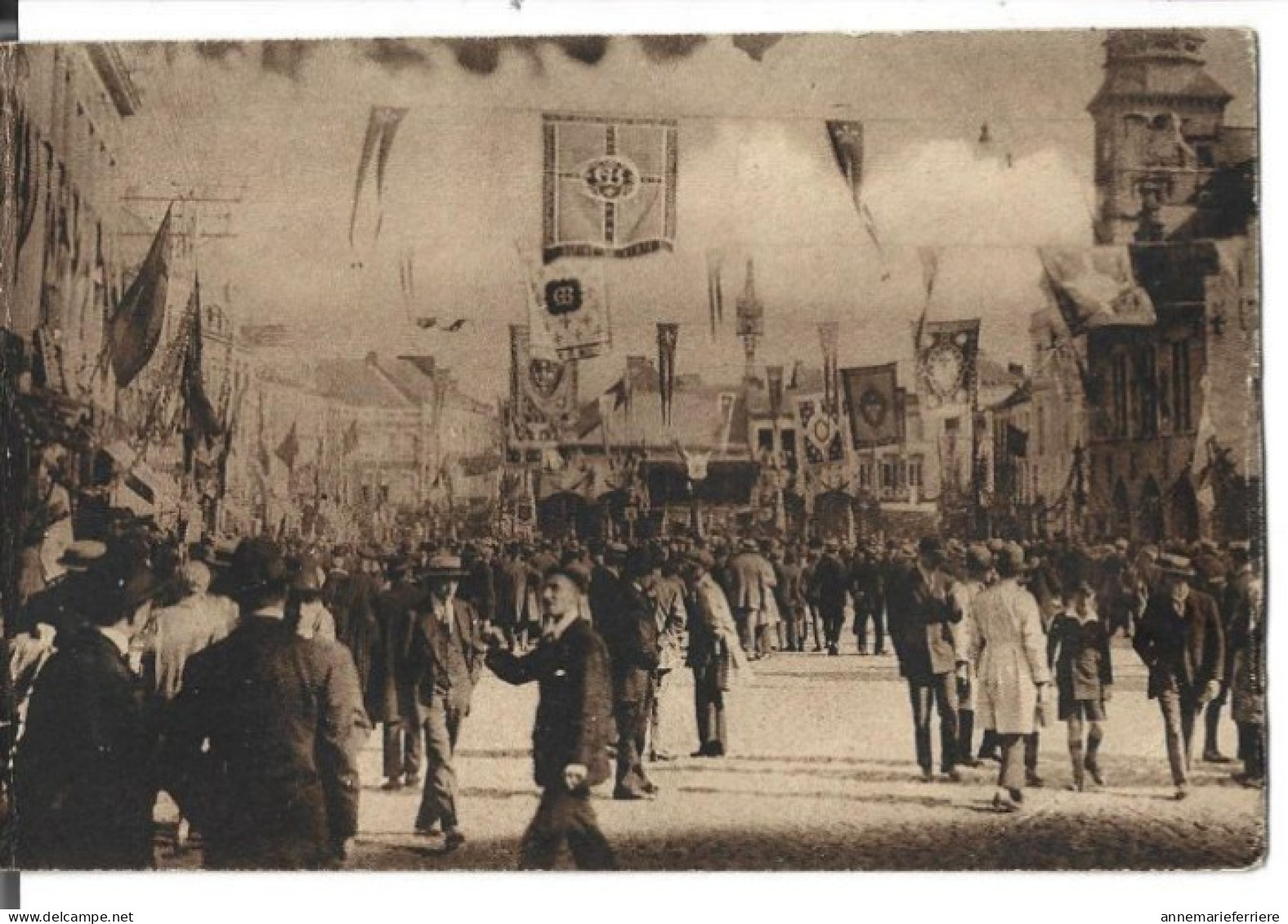 Binche Congrès Eucharistique 1928 - Religion - Décoration Grand Place - Binche