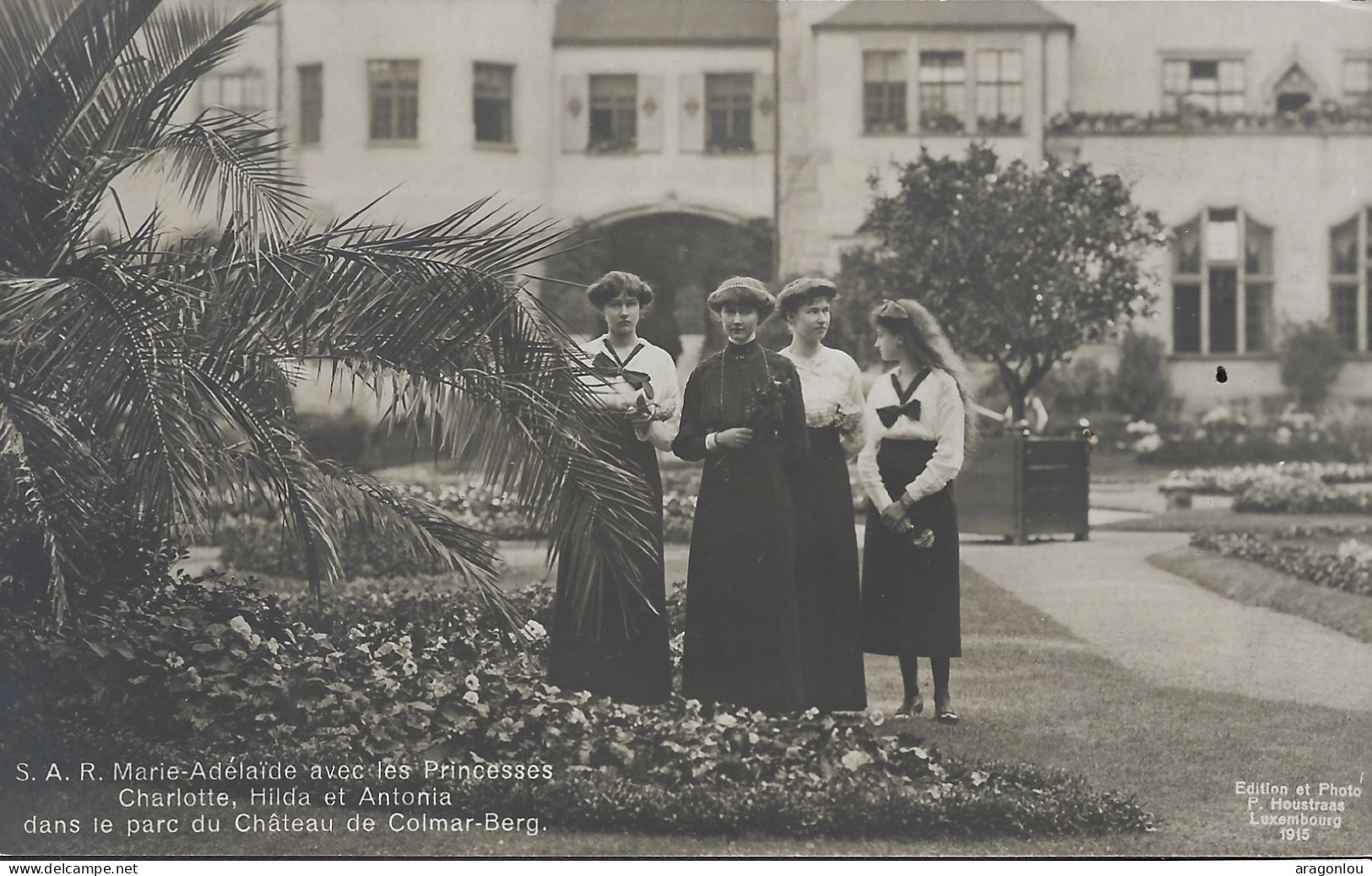 Luxembourg - Luxemburg -  S.A.R. Marie-Adélaïde Et Les Princesses Dans Le Parc Du Colmar-Berg - P.Houstraas , Luxembg - Grossherzogliche Familie