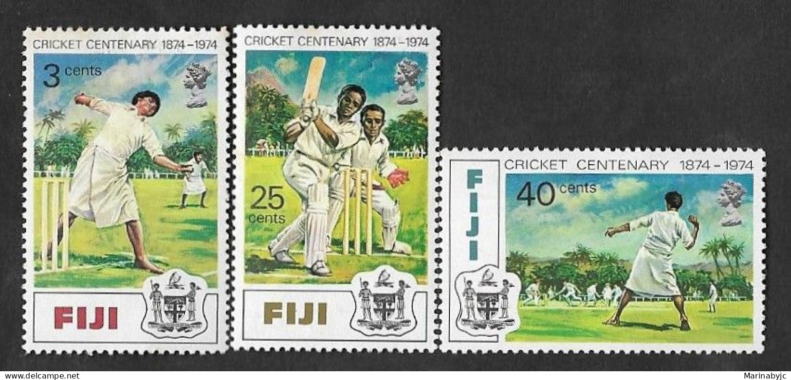 SD)1974 FIJI SPORTS SERIES, 1ST CENTENARY OF CRICKET, 3 MINT STAMPS - Fiji (1970-...)