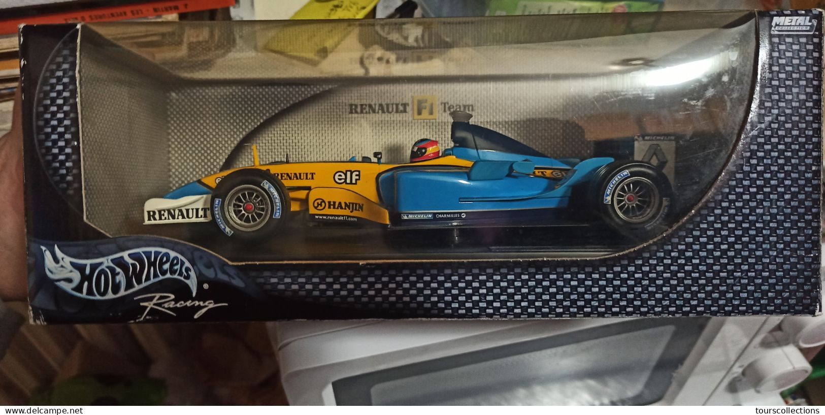 RENAULT F1 TEAM R23 #8 FERNANDO ALONSO HOTWHEELS 1:18 F1 Formule 1 au 1/18 Auto (Neuve) en boite (non neuve) hot wheels