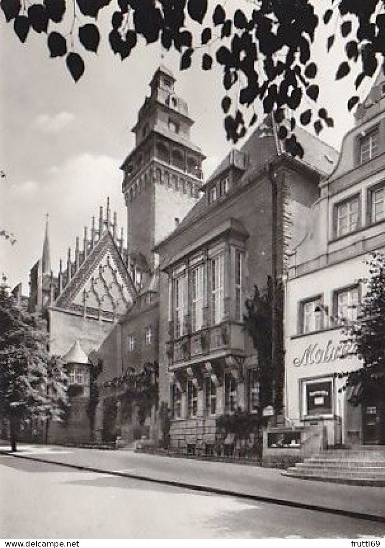 AK 203561 GERMANY - Zeitz - Rathaus Mit Gotischen Giebel - Zeitz