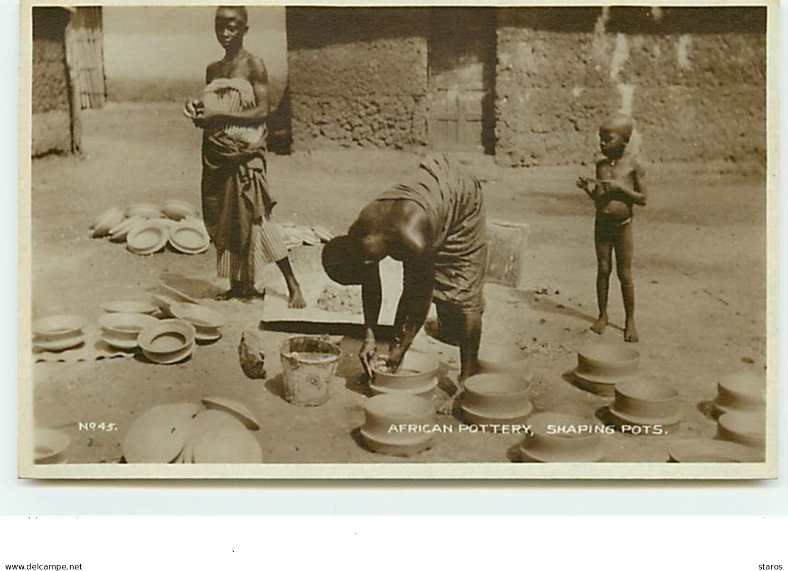 African Pottery, Shaping Pots - Ghana - Gold Coast