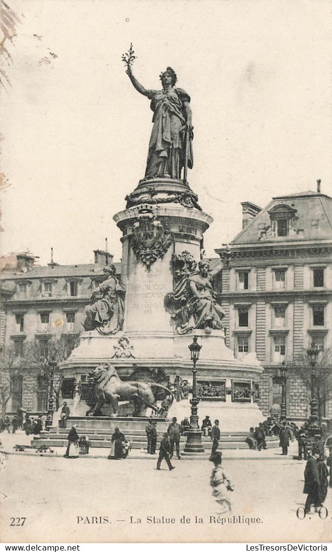 FRANCE - Paris - Vue Générale De La Statue De La République - Animé - Carte Postale Ancienne - Statues