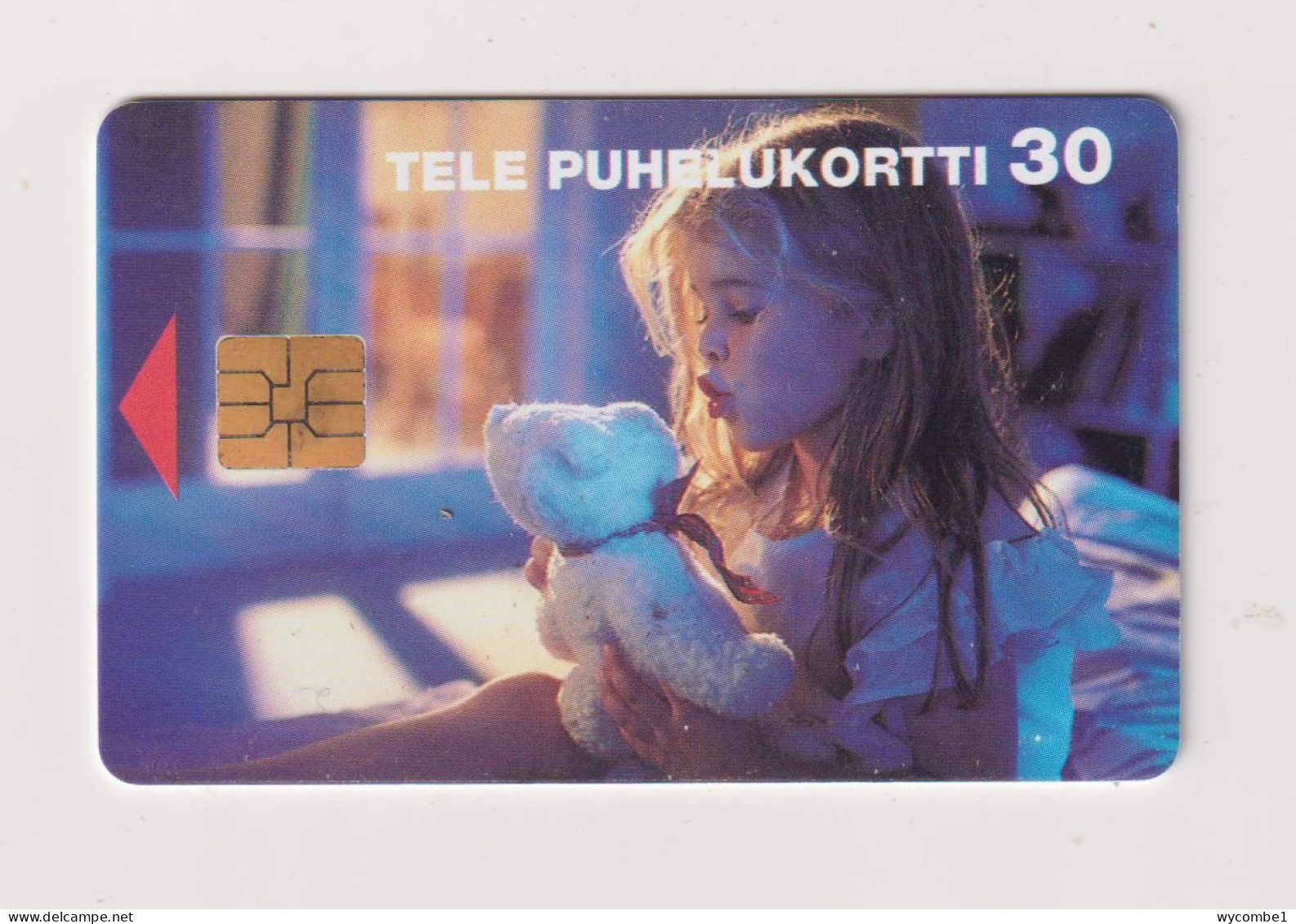 FINLAND - Girl With Toy Bear Chip Phonecard - Finnland