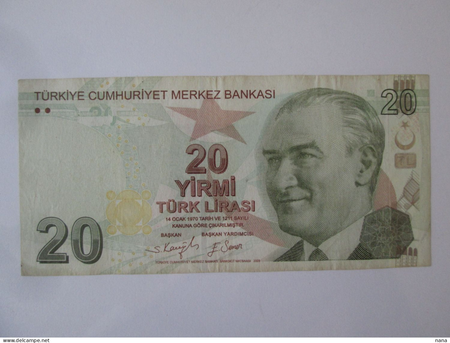 Turkey 20 Lirasi 2009 Banknote See Pictures - Turkey