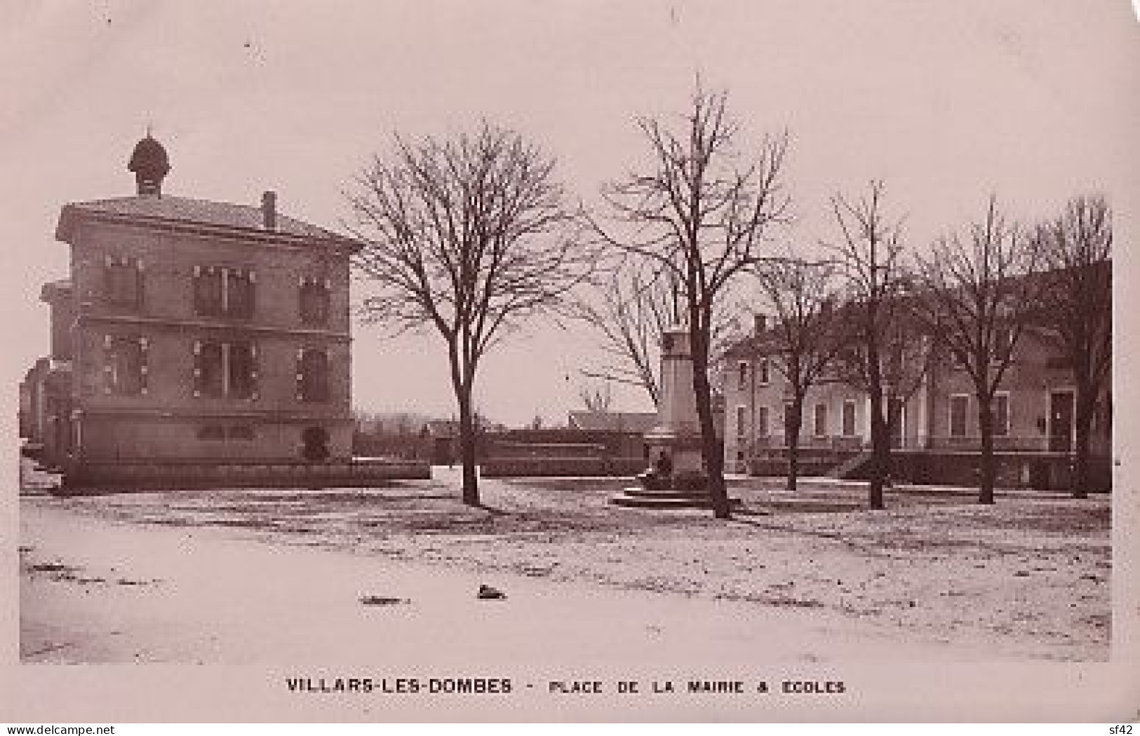 VILLARS LES DOMBES                     PLACE DE LA MAIRIE.   ECOLES - Villars-les-Dombes