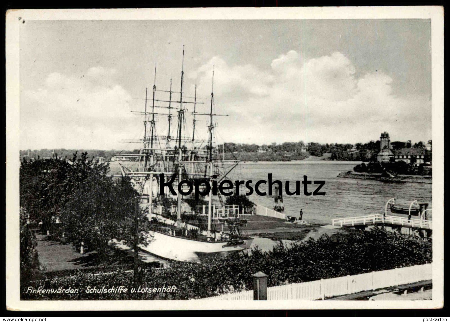 ALTE POSTKARTE FINKENWÄRDER SCHULSCHIFFE & LOTSENHÖFT FINKENWERDER HAMBURG Hafen Schiff Ship Port Ansichtskarte Postcard - Finkenwerder