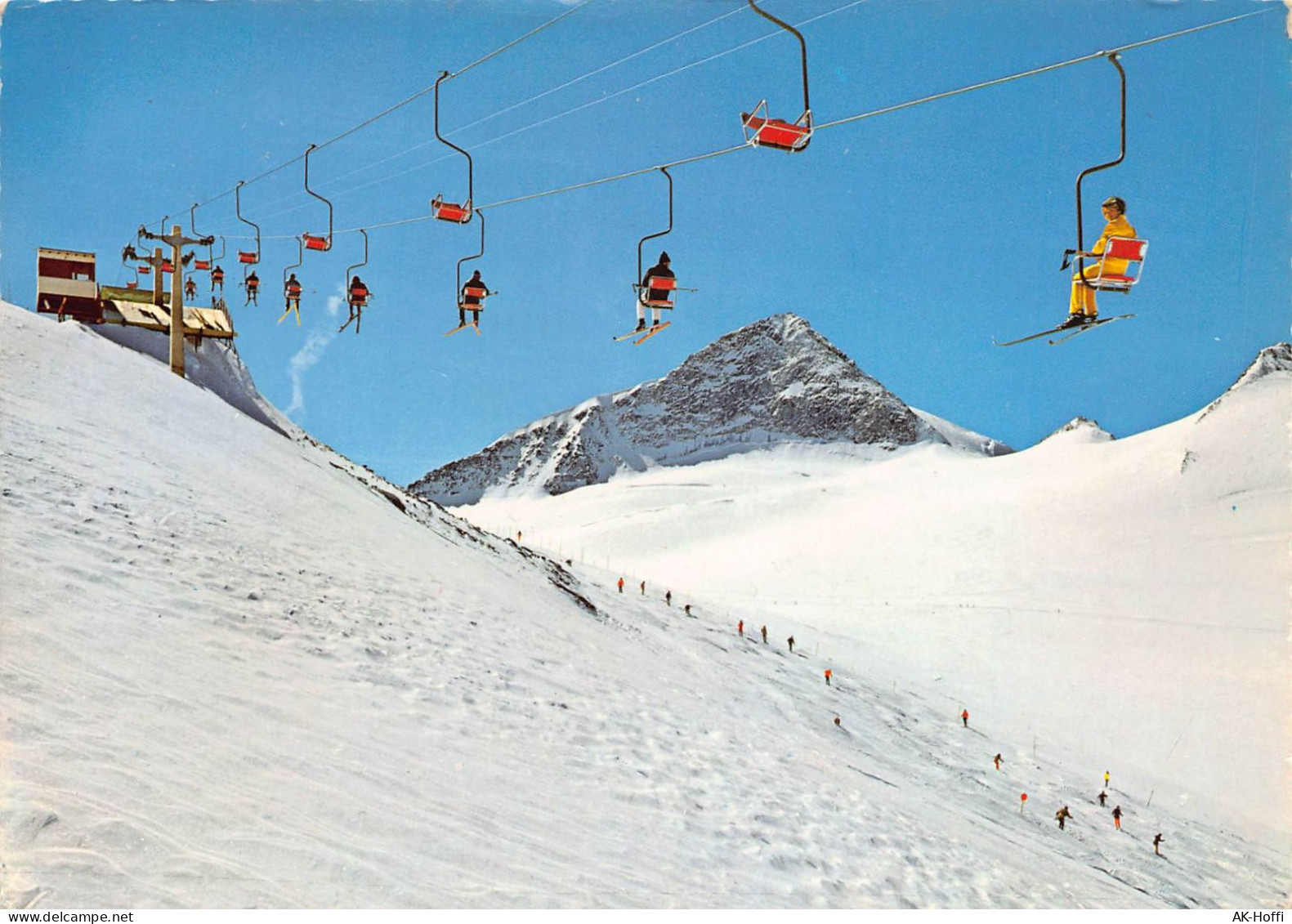 SCHILAUF, Sommer Wie Winter Mit Der Hintertuxer Gletscherbahn (1177) - Zillertal