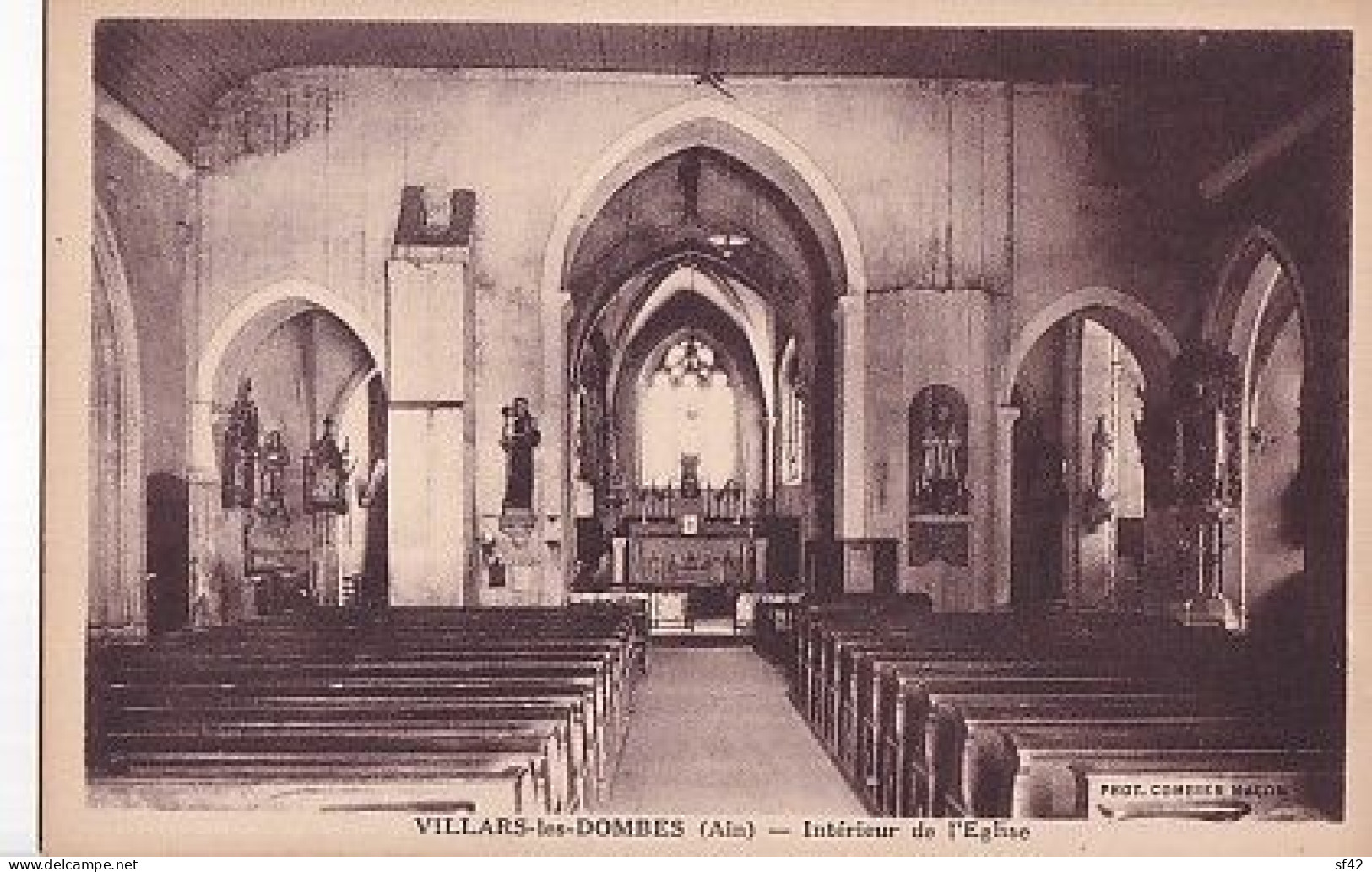 VILLARS LES DOMBES                 INTERIEUR DE L EGLISE - Villars-les-Dombes