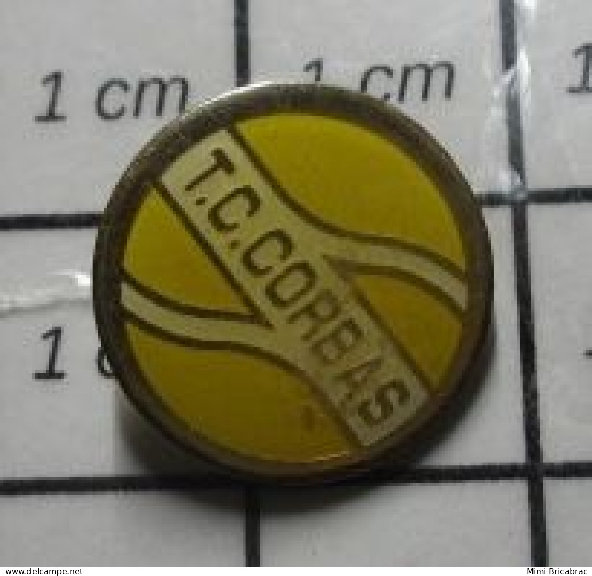 713L Pin's Pins / Beau Et Rare / SPORTS / TC CORBAS BALLE JAUNE TENNIS CLUB - Tennis